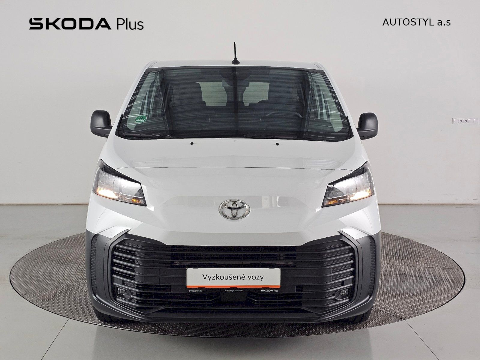 Toyota Proace Verso, 2.0D 106kW COMBI 8S - fotka 4