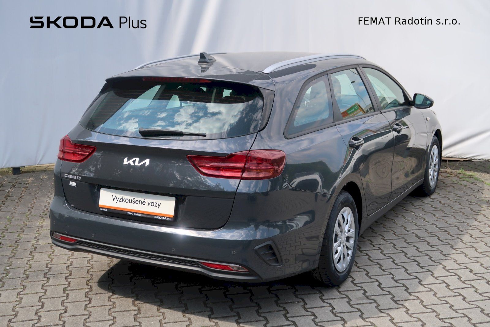 Kia Cee´d, Sportswagon 1,0 T-GDI/88 kW - fotka 2
