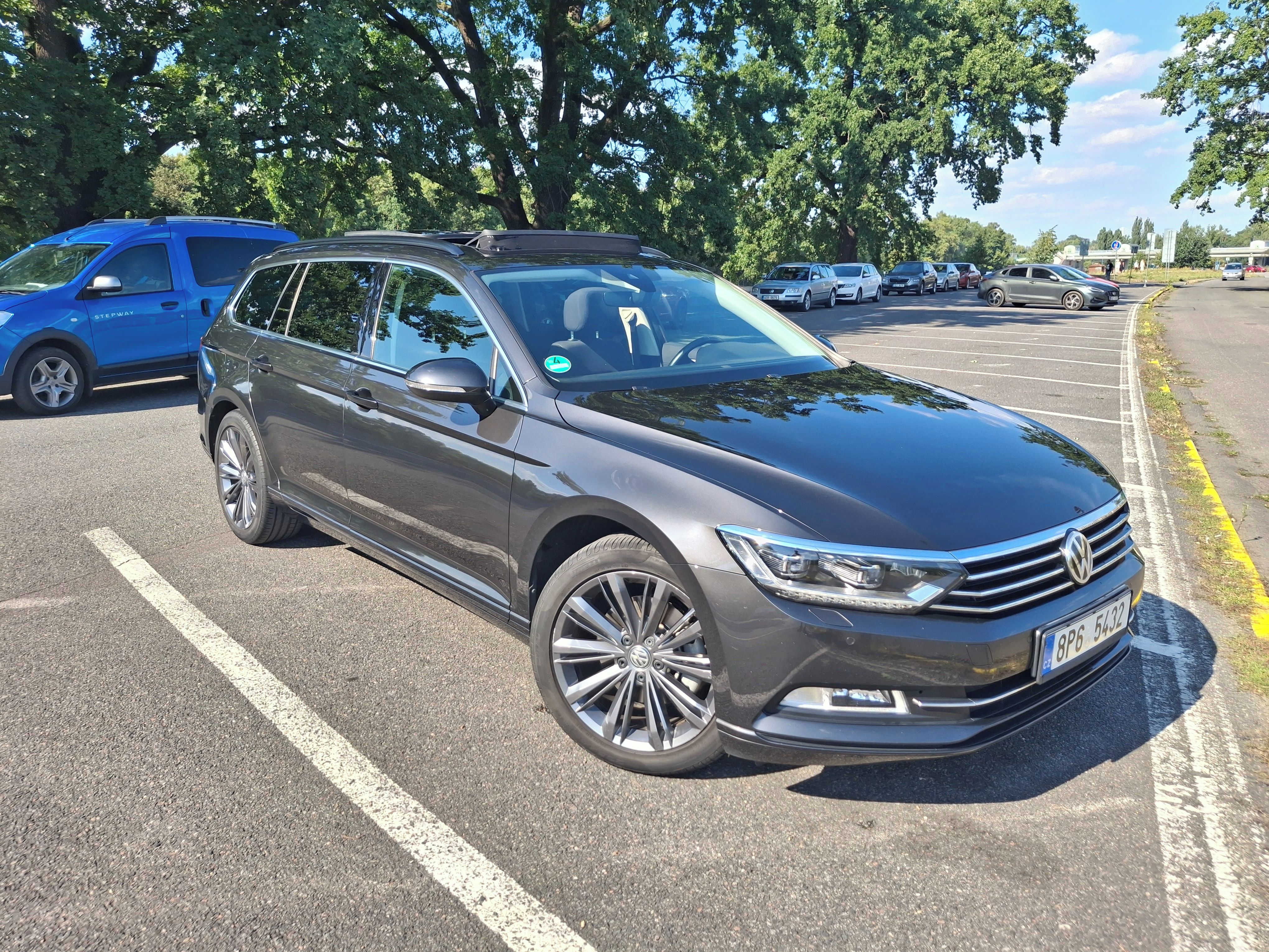 Volkswagen Passat, VW Passat Variant 1.5TSI