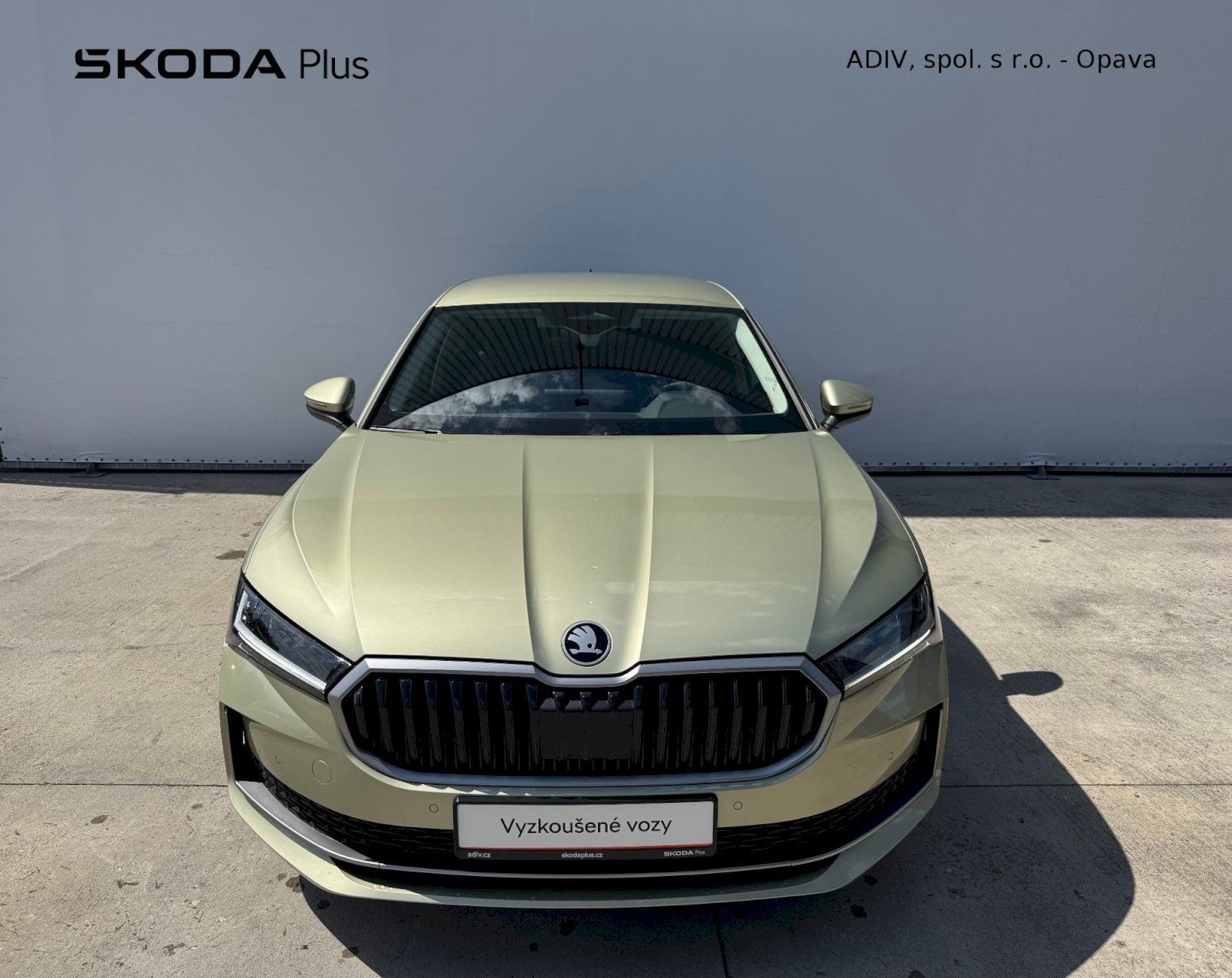 Škoda Superb, DSG 2.0 TDI 110 kW Selection - fotka 4