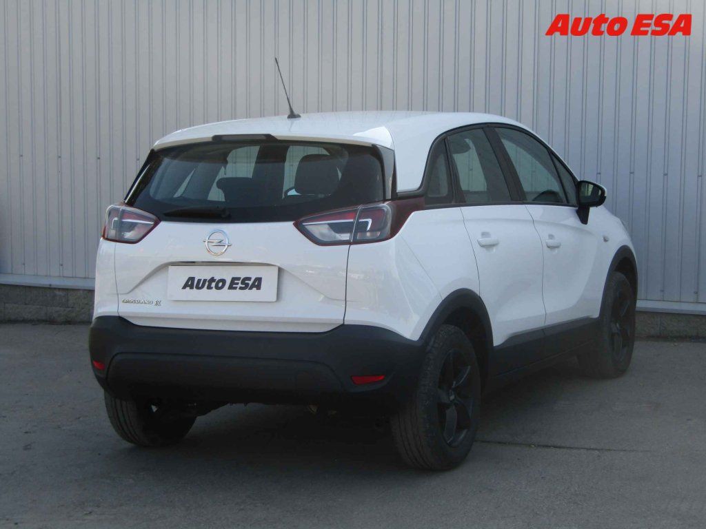 Opel Crossland X, 1.2 Turbo - fotka 4
