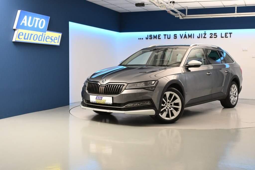 Škoda Superb, 2.0 DSG 4x4 SCOUT Matrix LED T - fotka 2