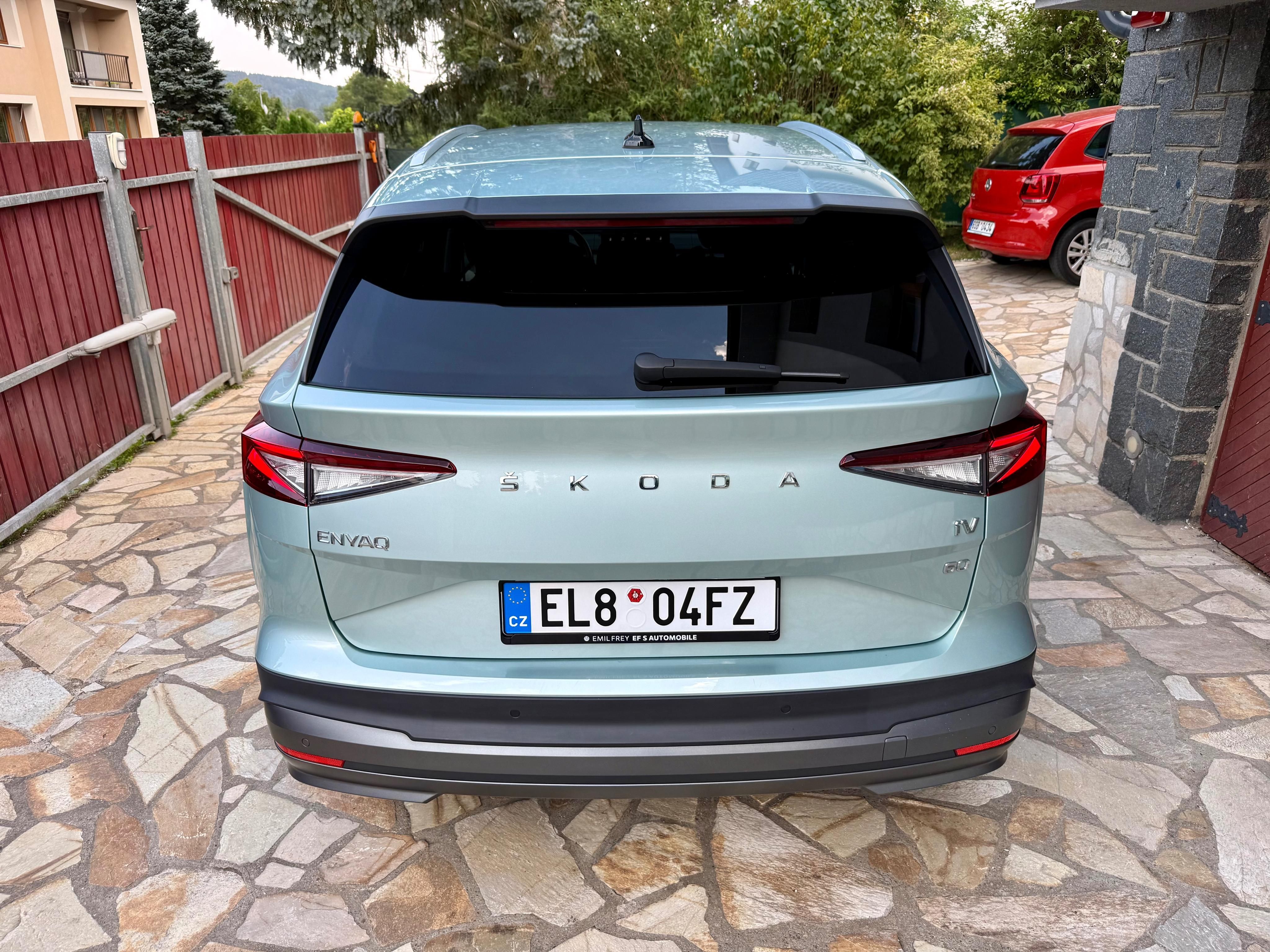 Škoda Enyaq, IV 132KW  62 KWH SOH 93,1% DPH - fotka 5