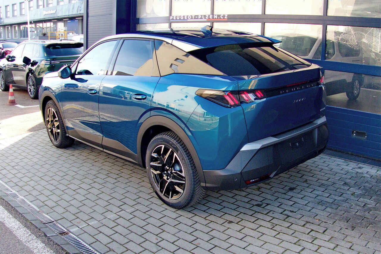 Peugeot 3008, BUSINESS Hybrid 145 e-DCS6 - fotka 2