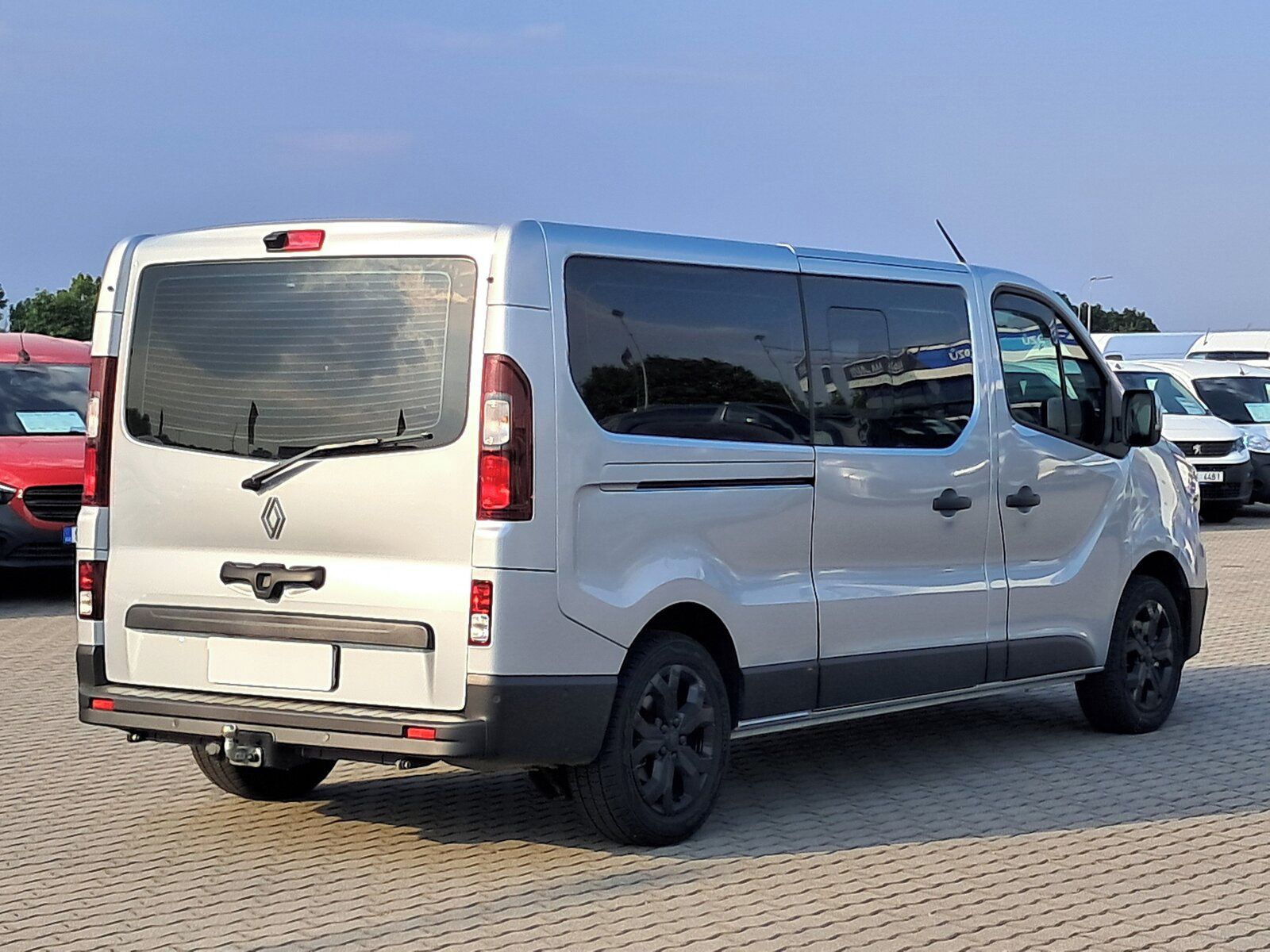 Renault Trafic, 2.0 Blue dCi, Bus, 9Míst - fotka 5