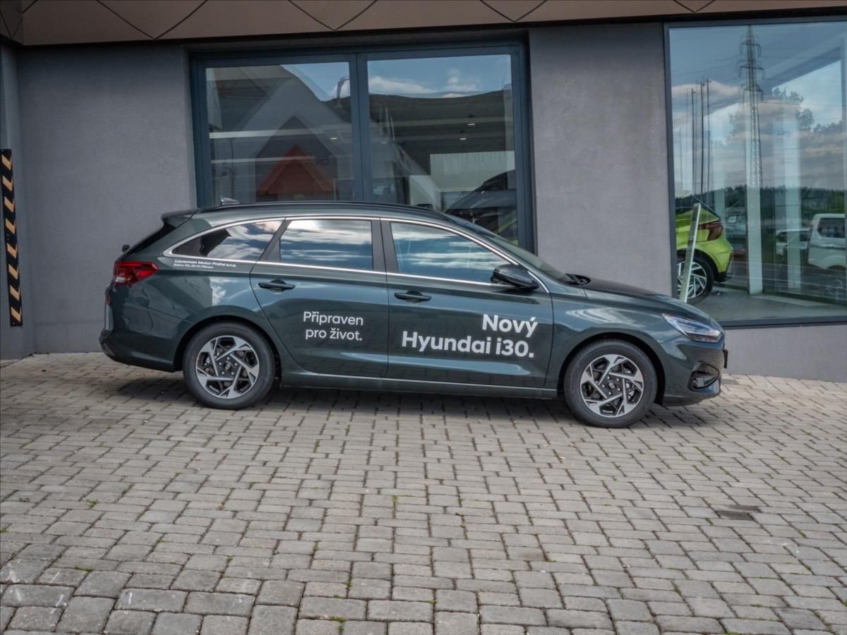 Hyundai i30, 1,0 T-GDI MT STYLE - fotka 4