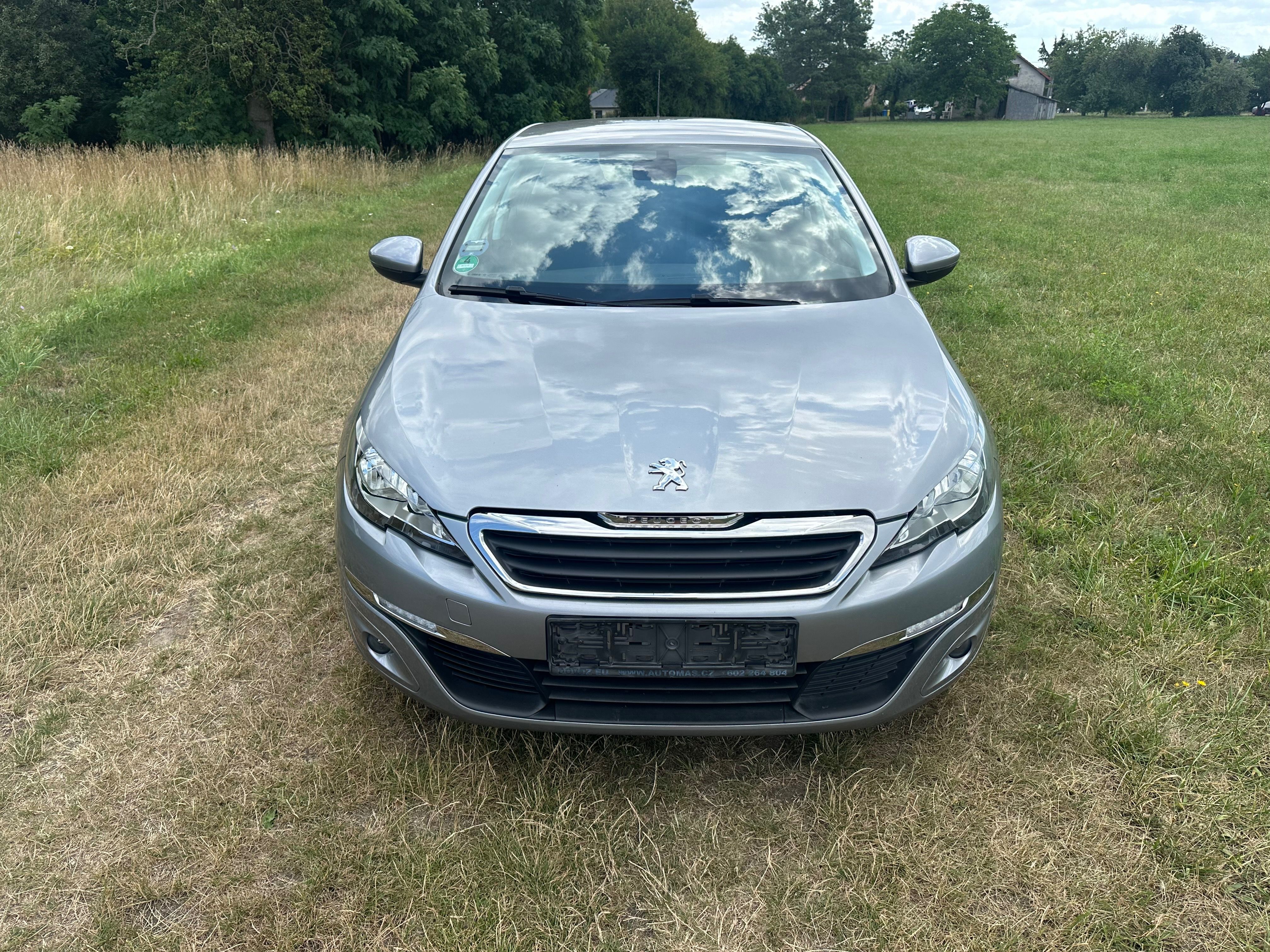 Peugeot 308, 1.6-92 kw - fotka 2