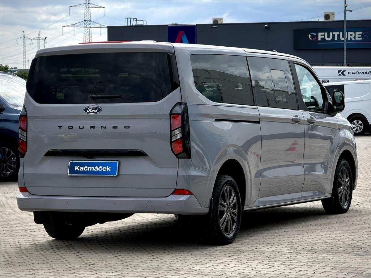 Ford Tourneo Custom, 2,0 EcoBlue 125kW Titanium L2 - fotka 5