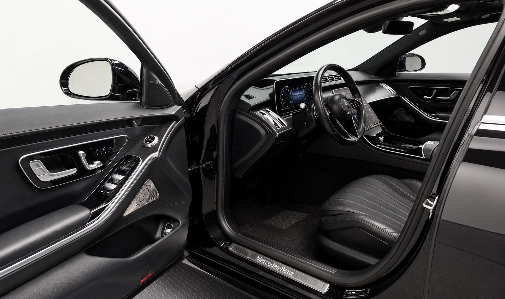 Mercedes-Benz Třídy S, 4 MATIC,LONG, AMG,BURMESTER 3D - fotka 6