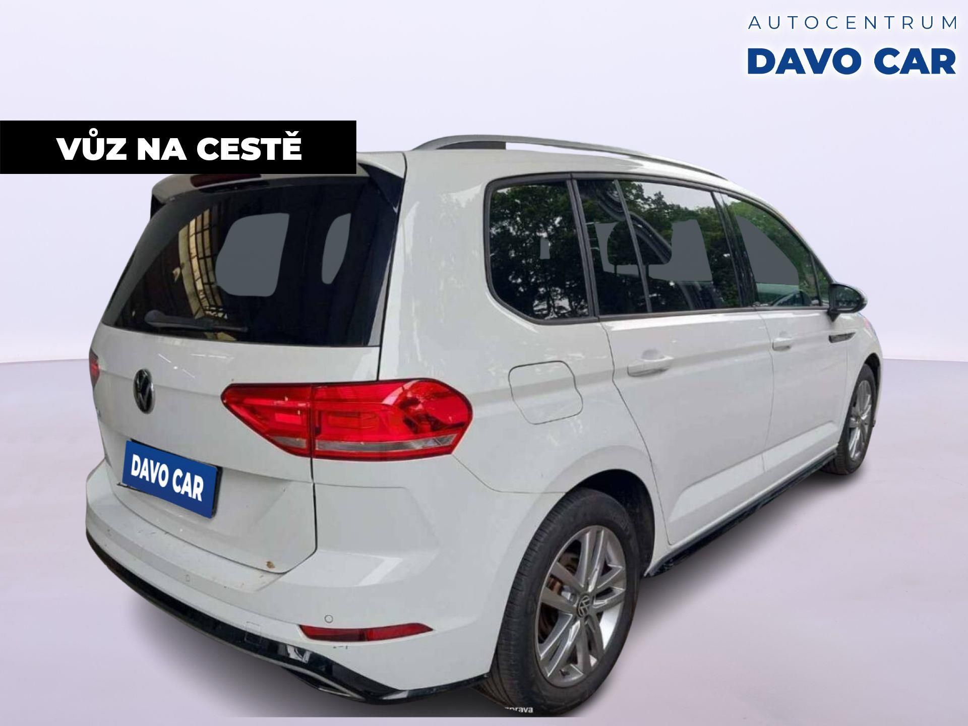 Volkswagen Touran, 1,5 TSI 110kW DSG R-line DPH - fotka 4