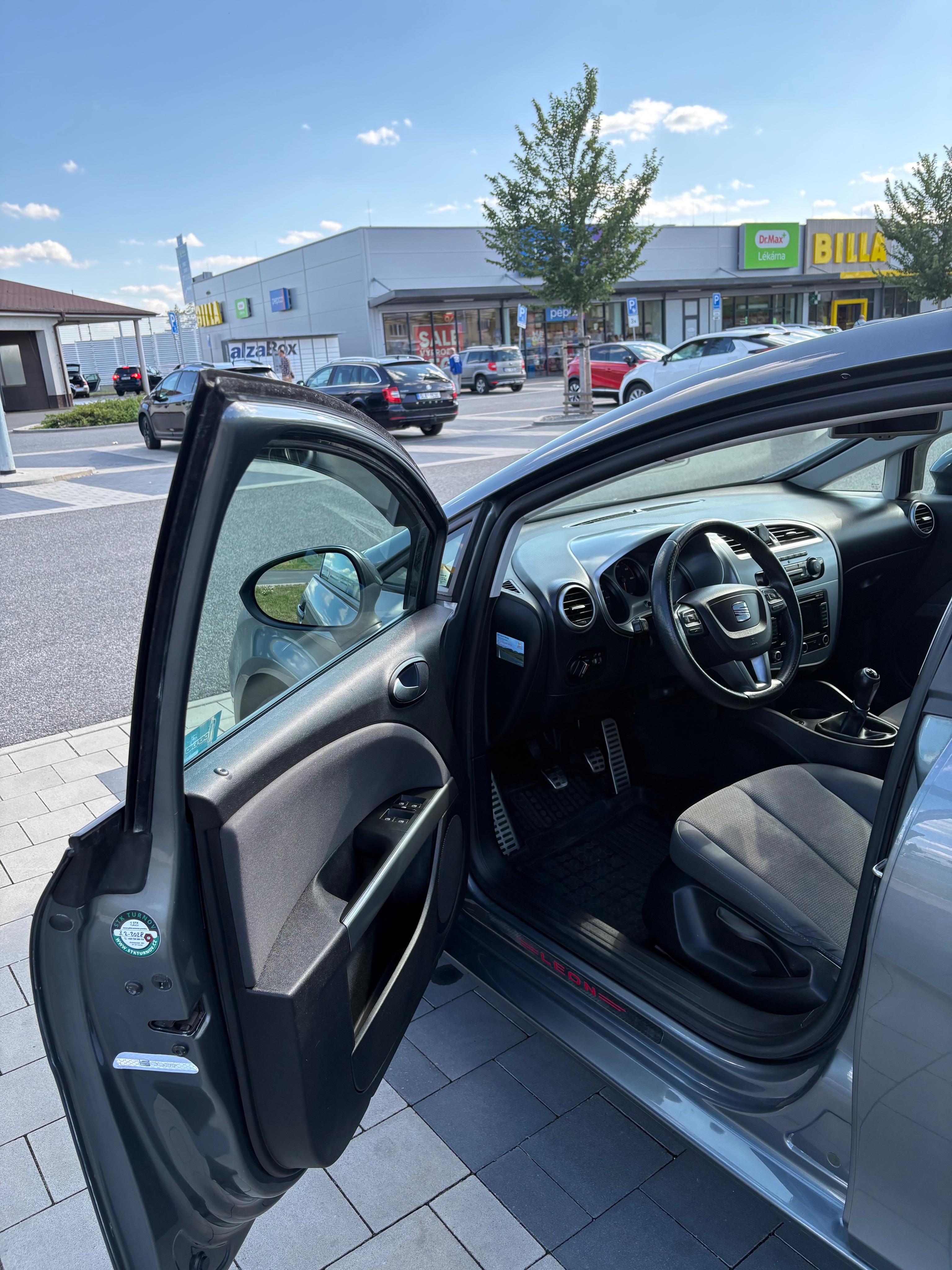 Seat Leon, II 1.6 TDI 77 kW | 2012 | ČR | - fotka 5