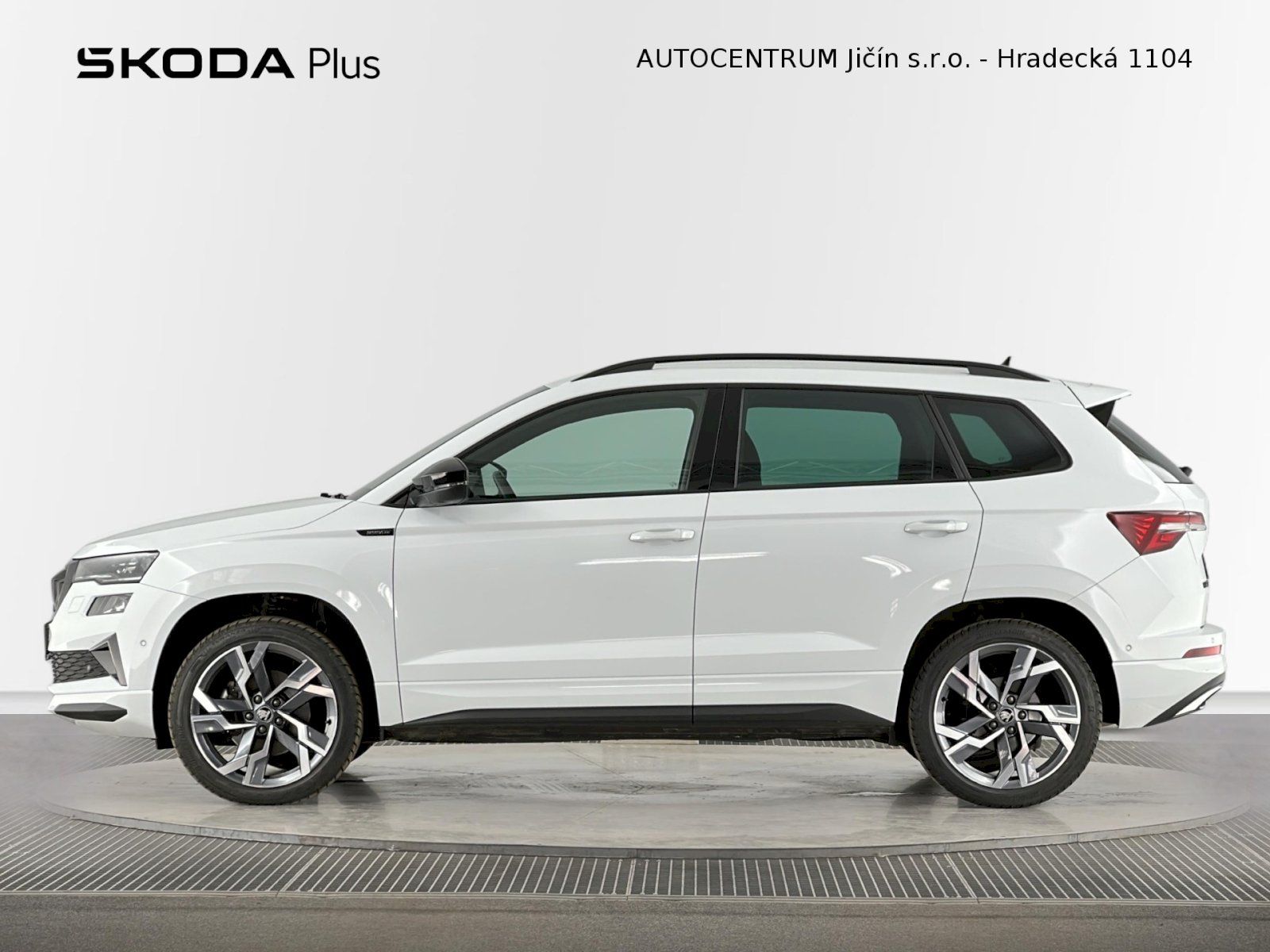 Škoda Karoq, DSG 2.0TDI 110kW 4x4 SportLine - fotka 3