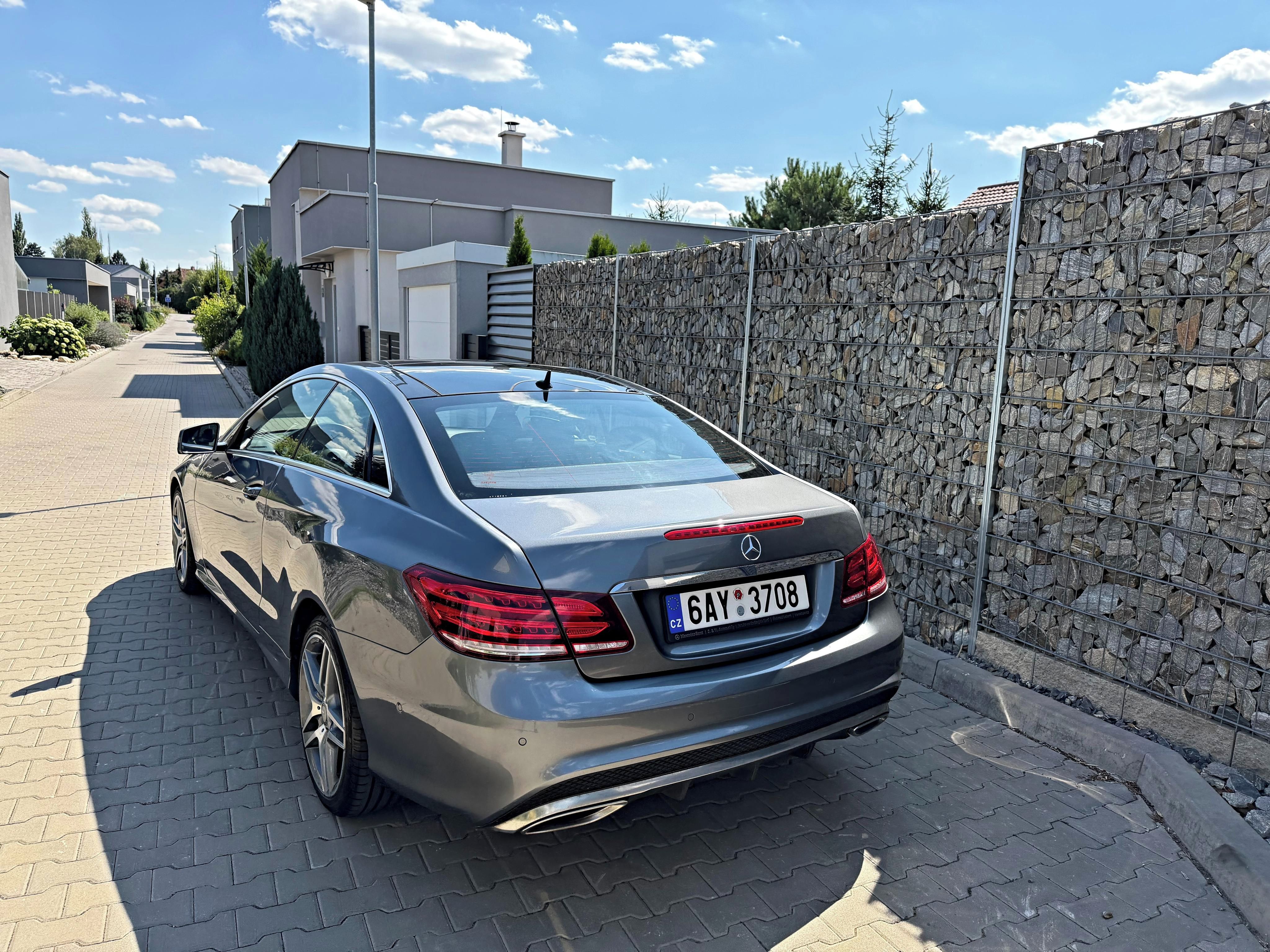 Mercedes-Benz Třídy E, E350 AMG, servis MB, DPH - fotka 5