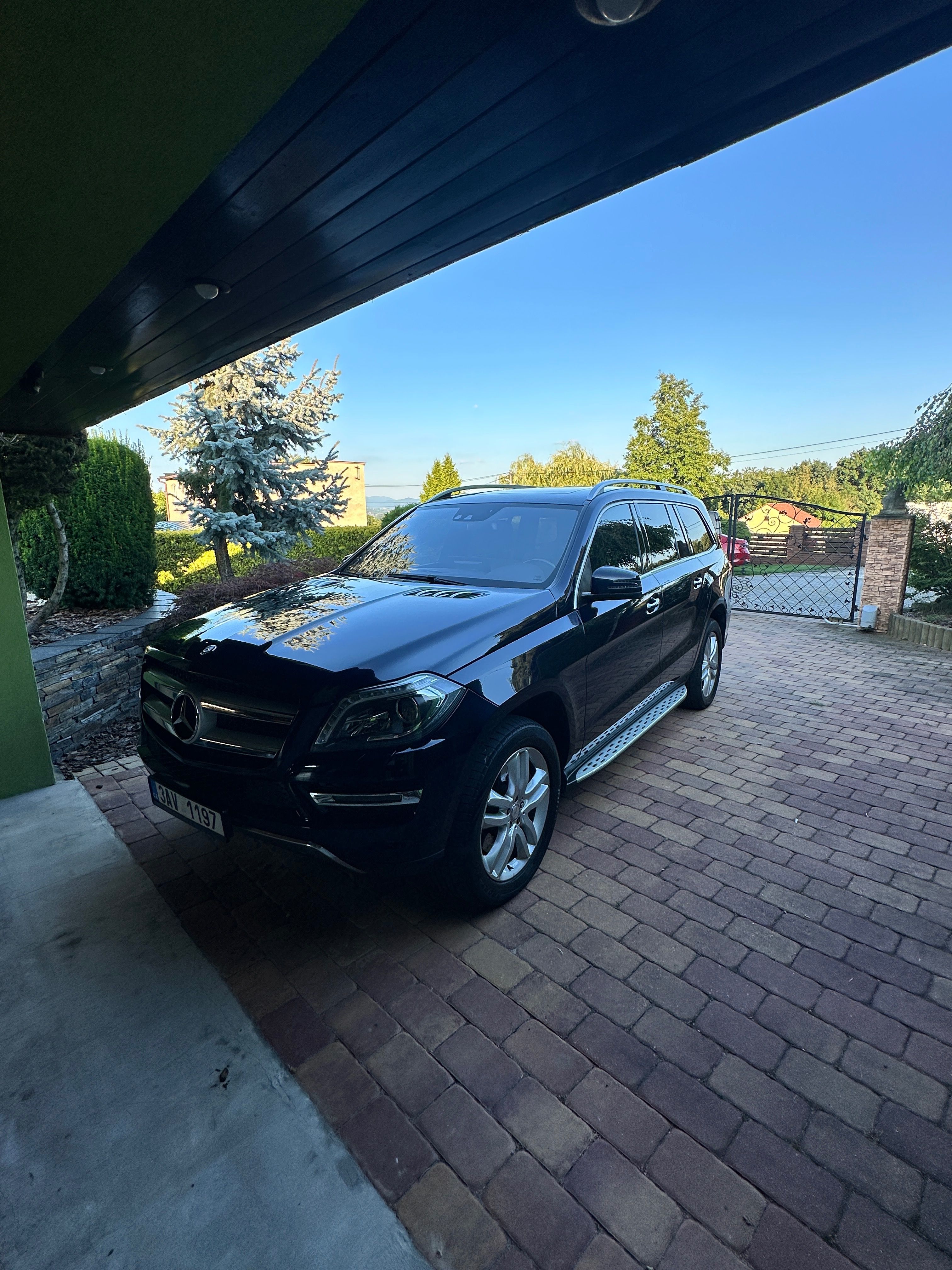 Mercedes-Benz GL