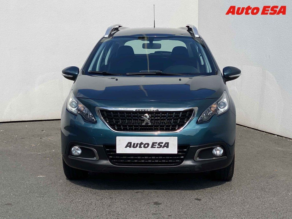 Peugeot 2008, 1.2 PT,1.maj,ČR,Active - fotka 2