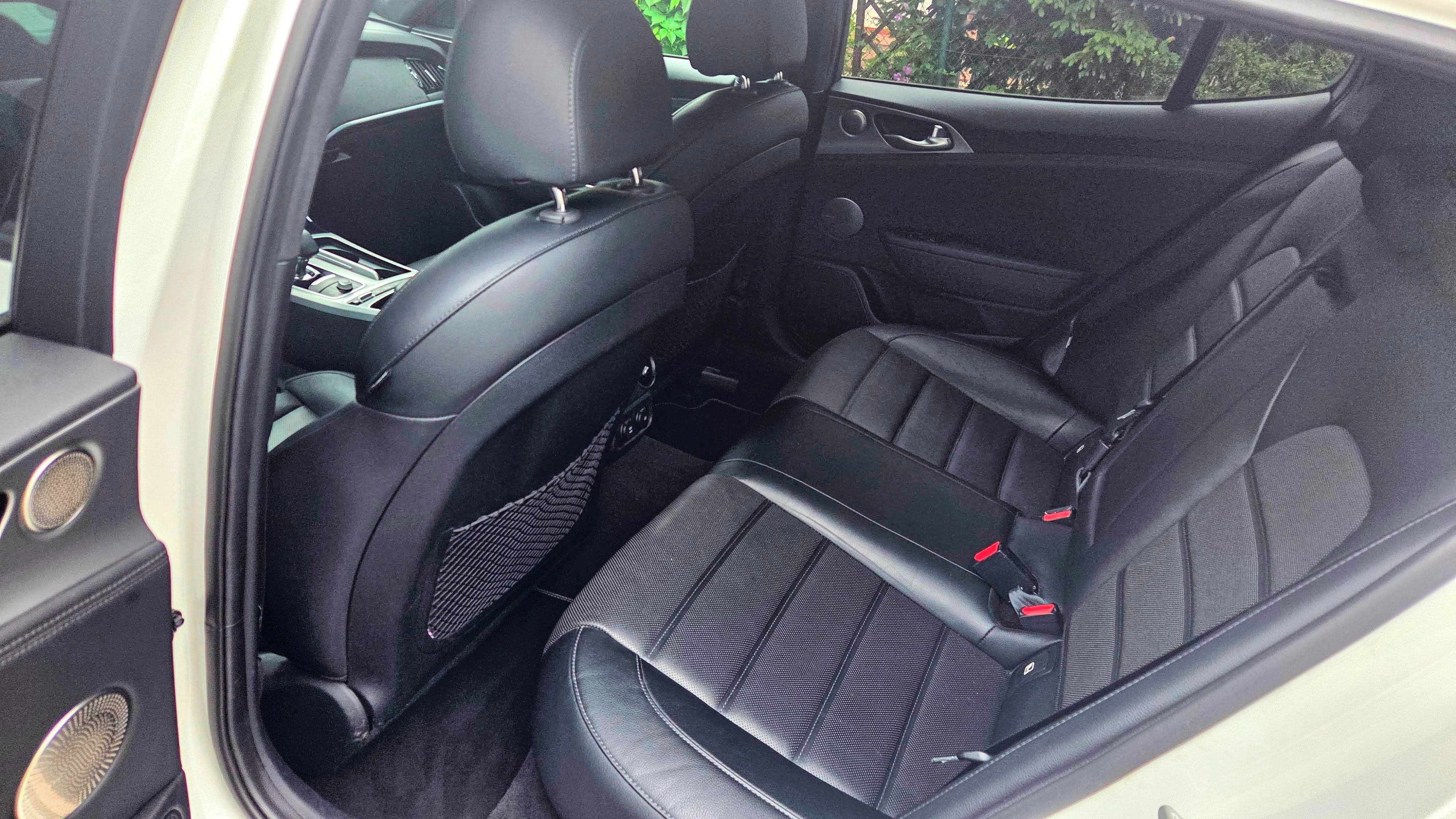 Kia Stinger, 2.2 CRDi 4x4 GT Line, Webasto - fotka 5