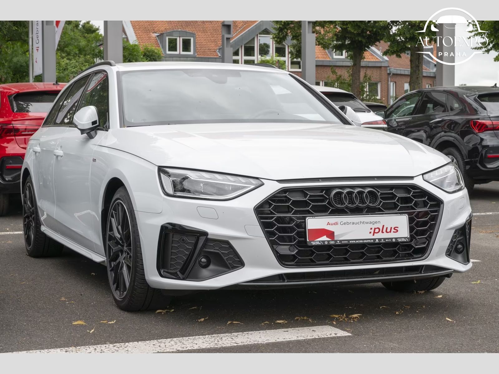 Audi A4, Avant 40 TDI S line Matrix* - fotka 2