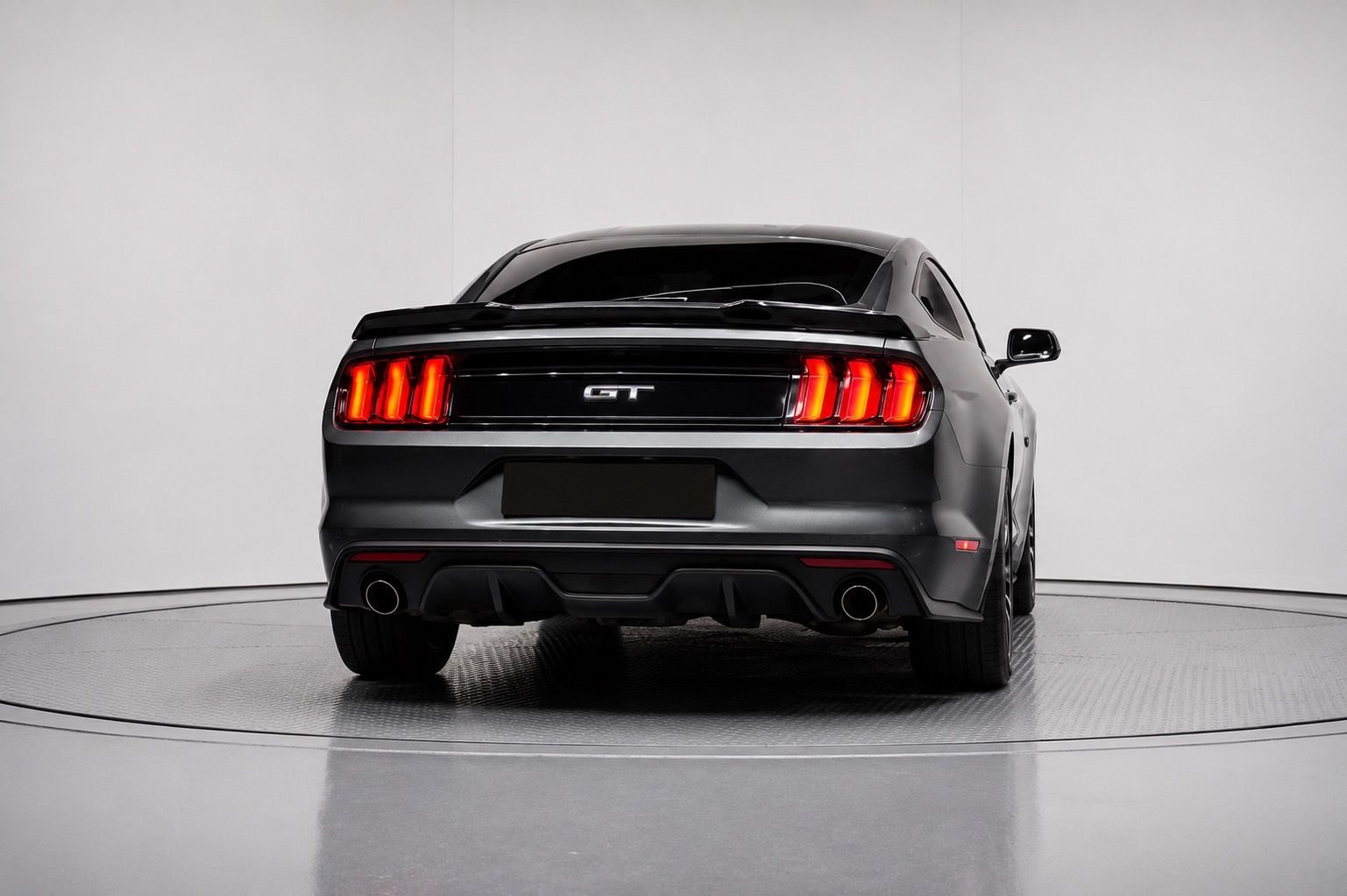 Ford Mustang, GT 5.0 V8,310KW,AUT,DPH,EU, - fotka 3