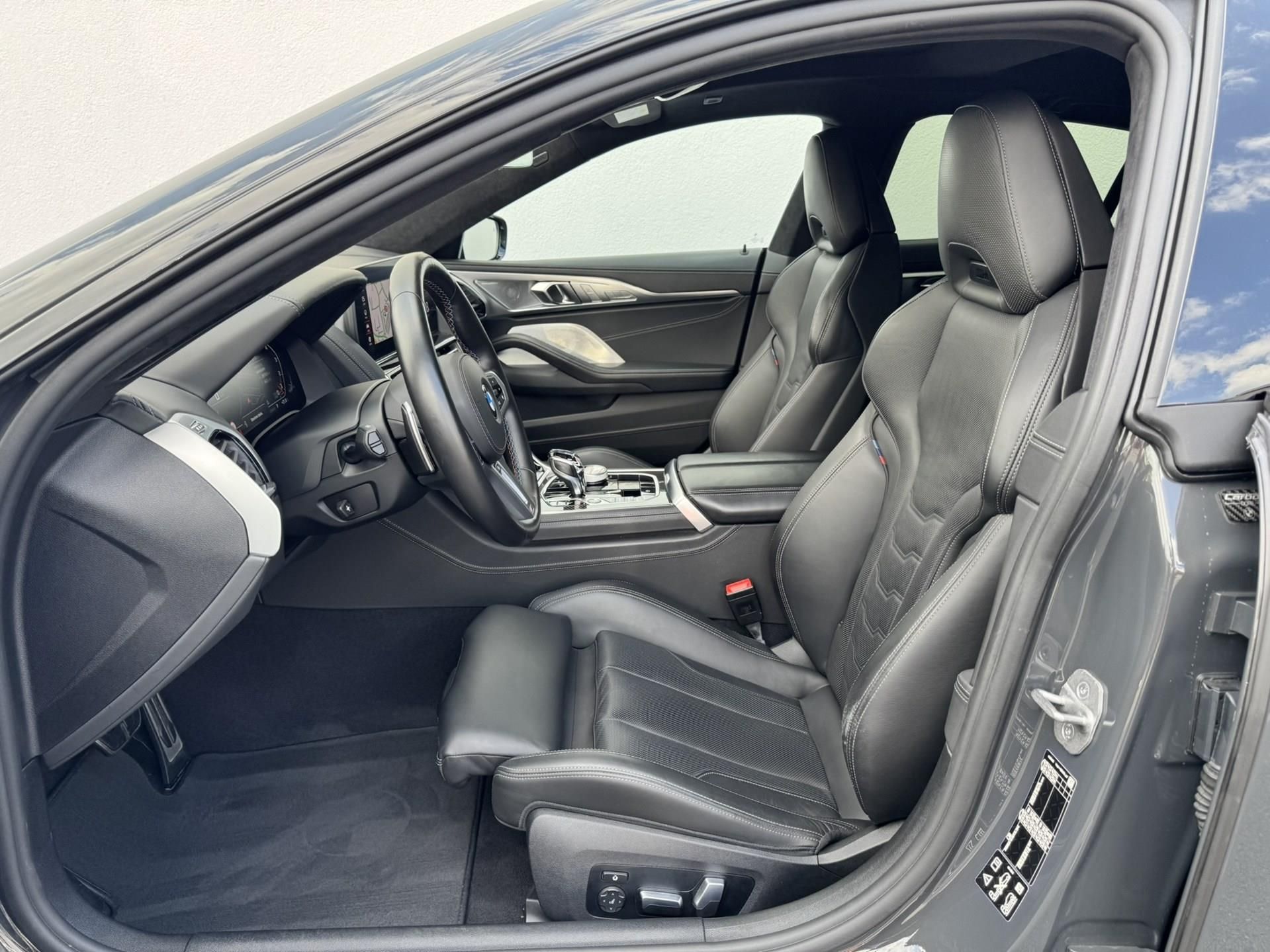 BMW Řada 8, M850i xDrive Gran Coupe - fotka 6