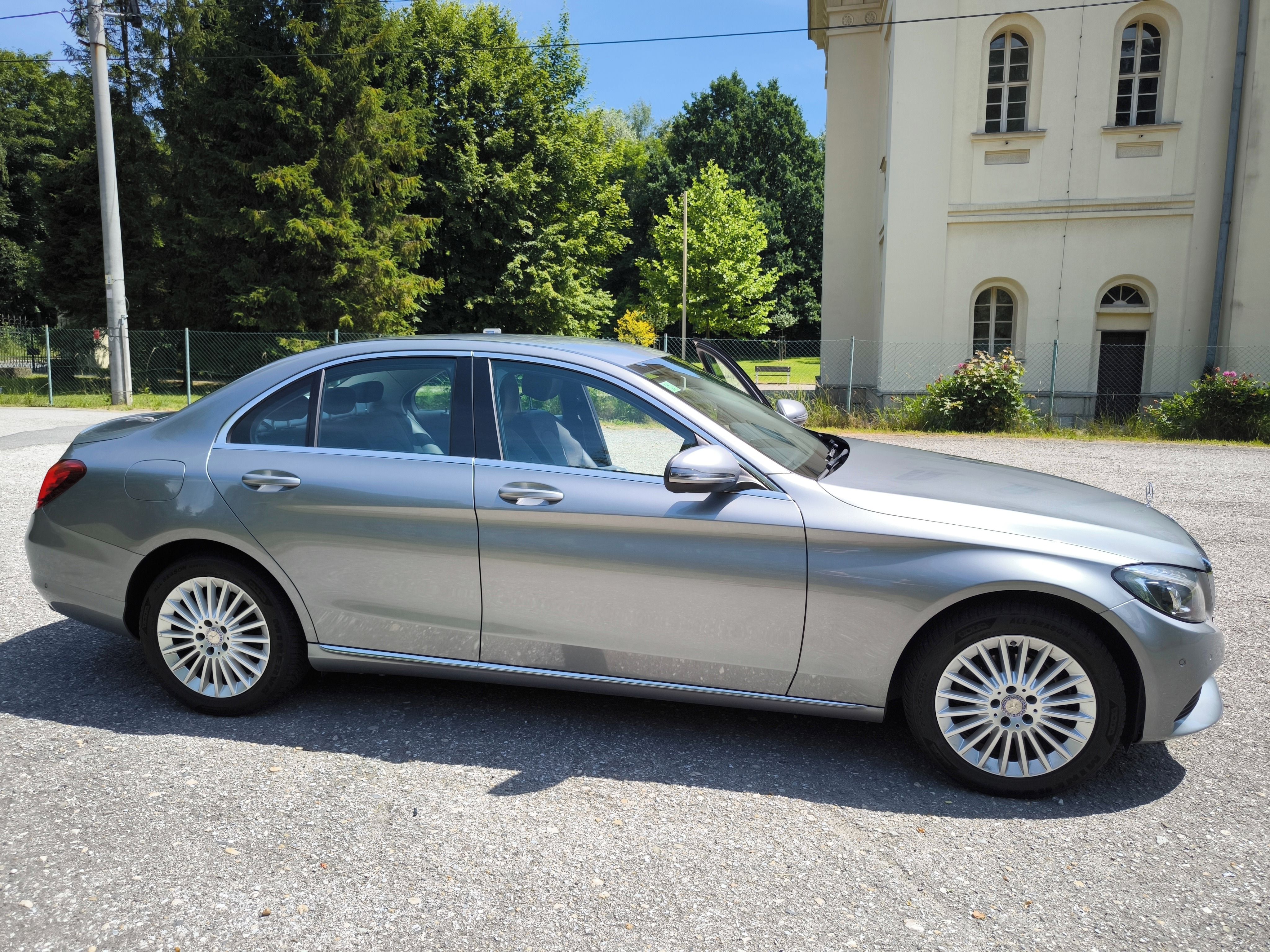 Mercedes-Benz Třídy C, MERCEDES BENZ C 180 - fotka 3