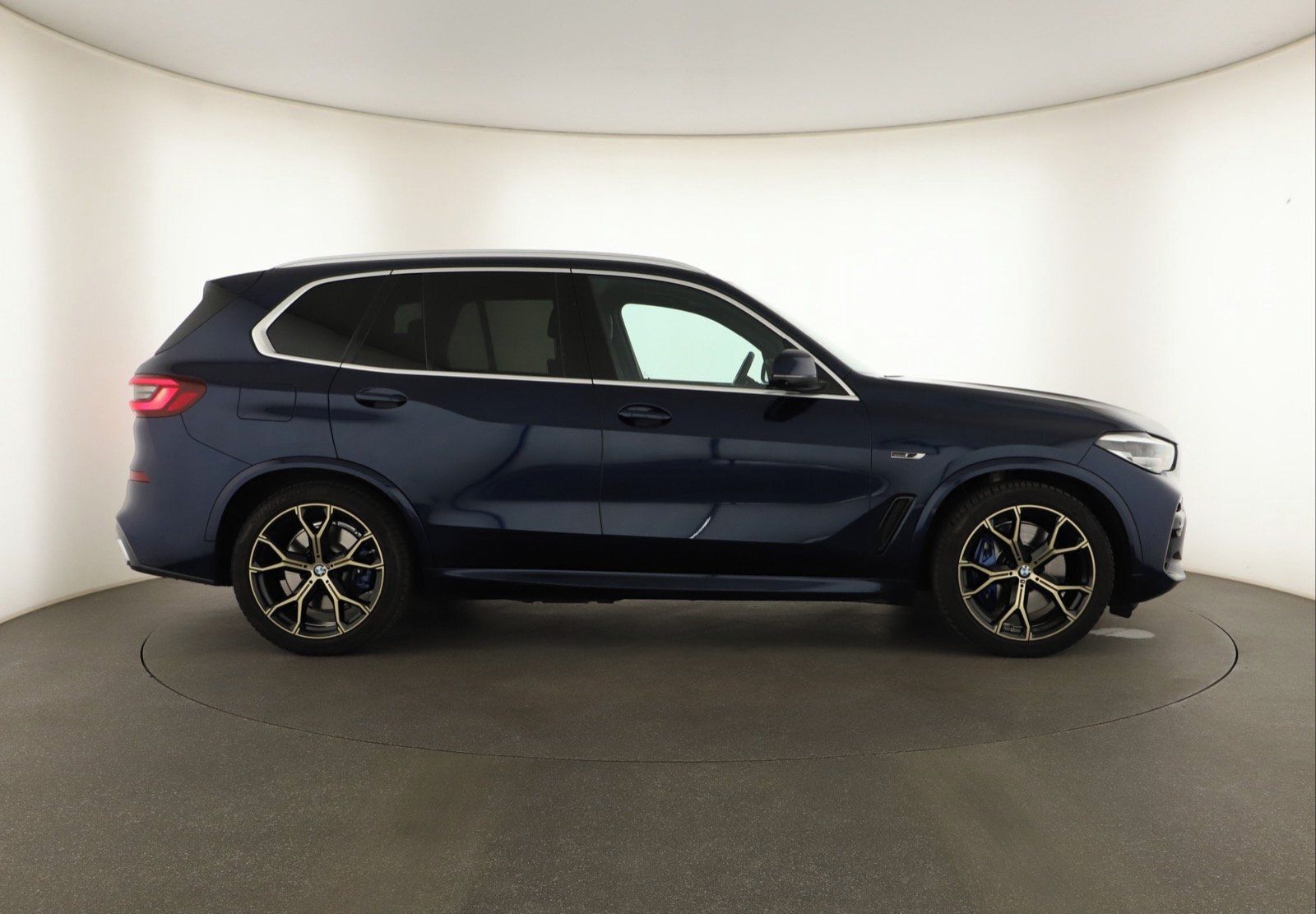 BMW X5, xDrive45e iPerf. - fotka 6