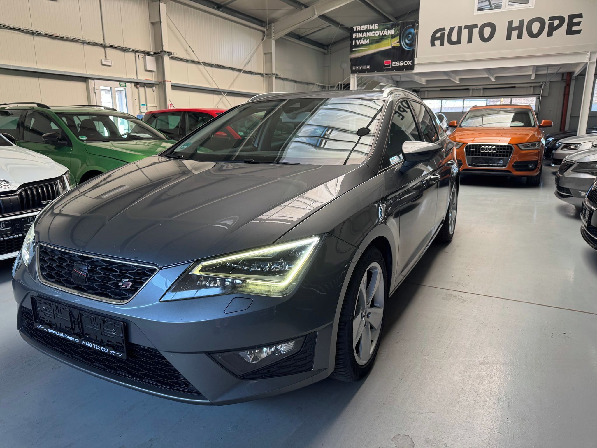 Seat Leon, ST combi 2.0 TDI DSG FR - fotka 3