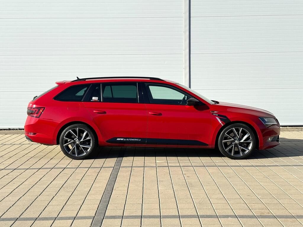 Škoda Superb, SportLine 2.0 TSI 206 kW - fotka 4