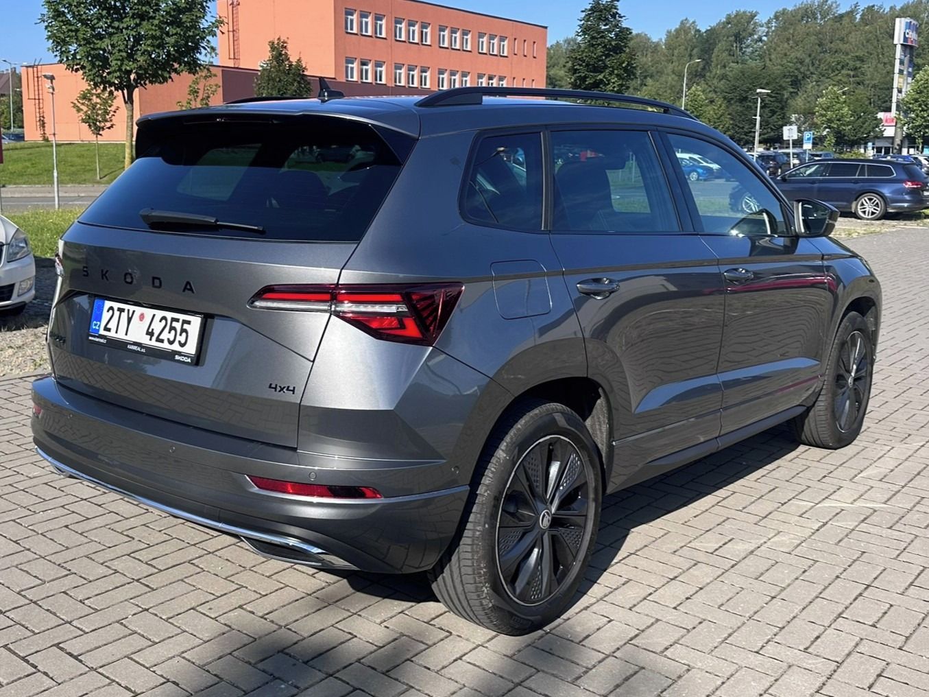 Škoda Karoq, Sportline, TDI 110 kw, 4x4 - fotka 5