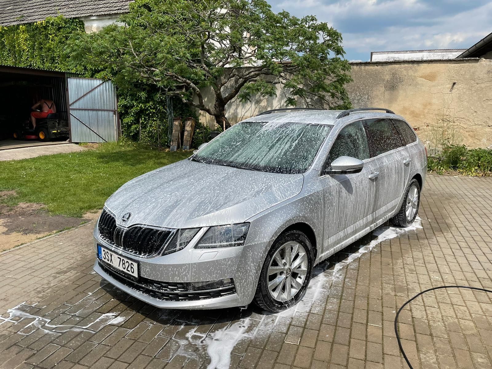 Škoda Octavia - fotka 5