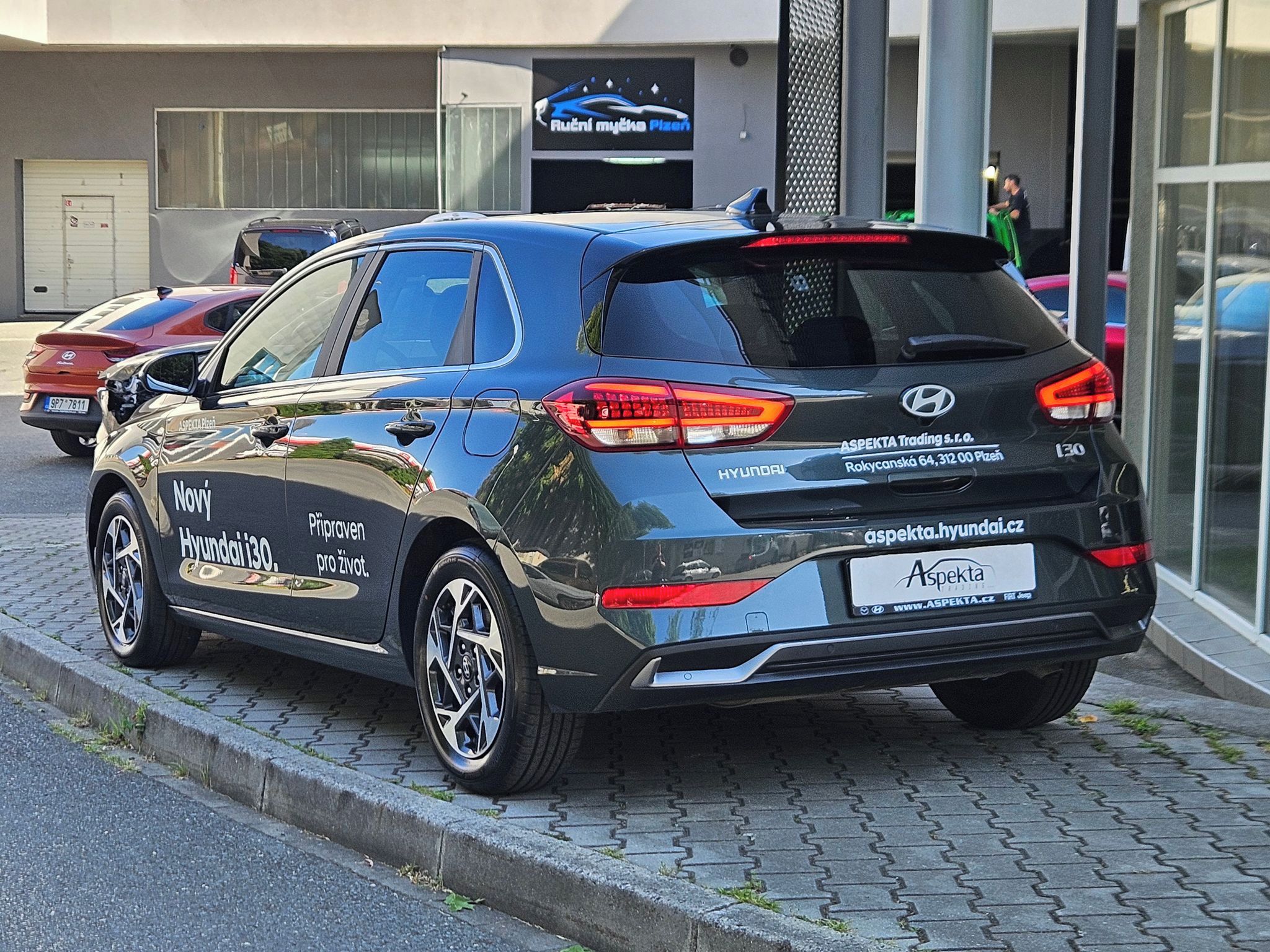 Hyundai i30, 1,0 T-GDi 84kW, Style, 1.maj. - fotka 3