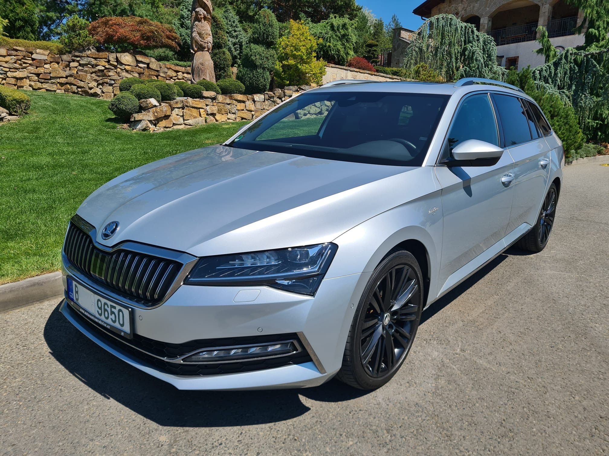 Škoda Superb, 2.0 TDi Laurin & Klement DSG