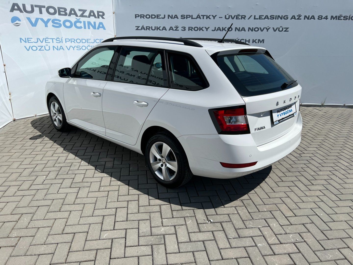 Škoda Fabia, Com.1.0TSi ČR+1.maj.! Výhřevy! - fotka 6