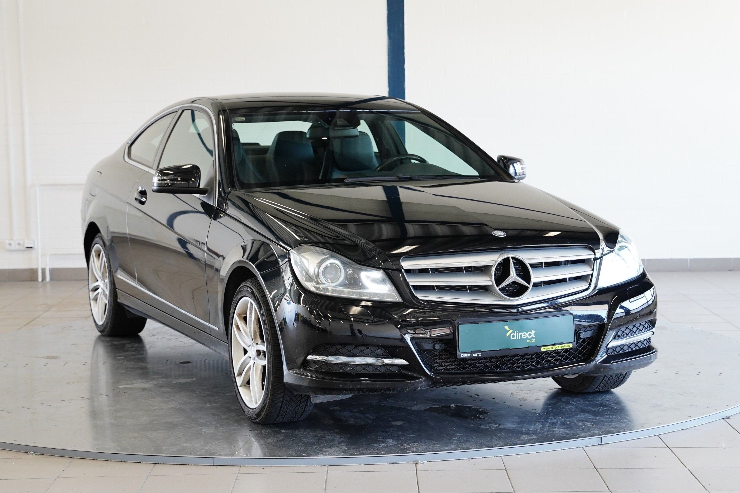 Mercedes-Benz Třídy C, C 180 115 kW - fotka 2