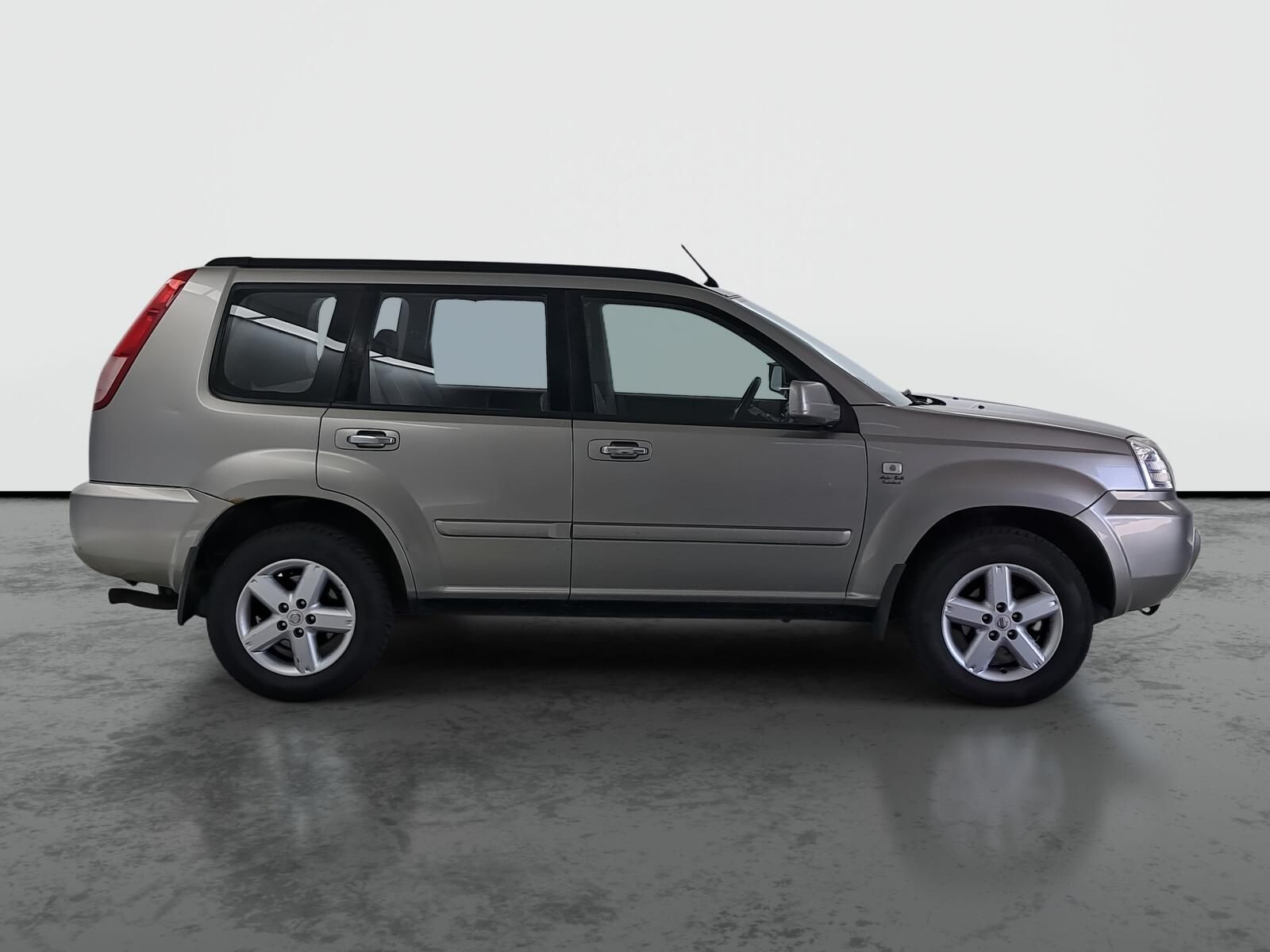 Nissan X-Trail, 2.2 dCi, po STK, Tažné - fotka 6