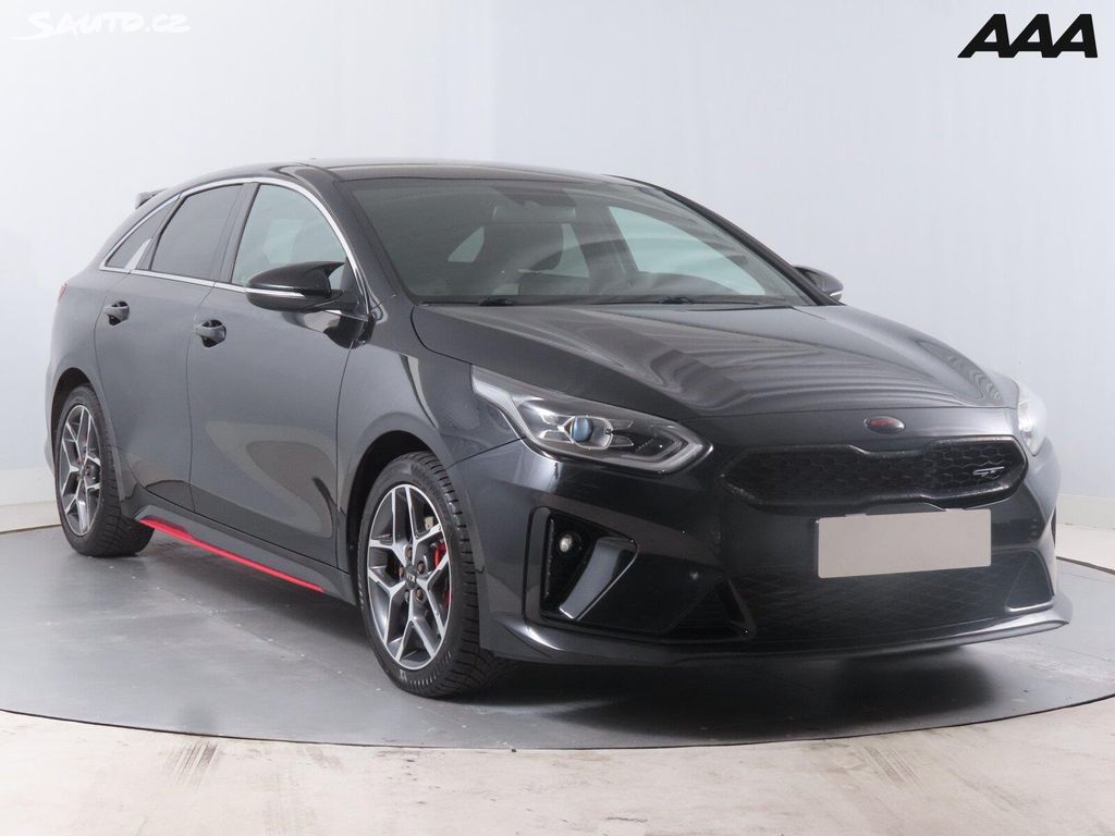 Kia ProCeed, 1.4 T-GDI, GT-Line, Serv.kniha
