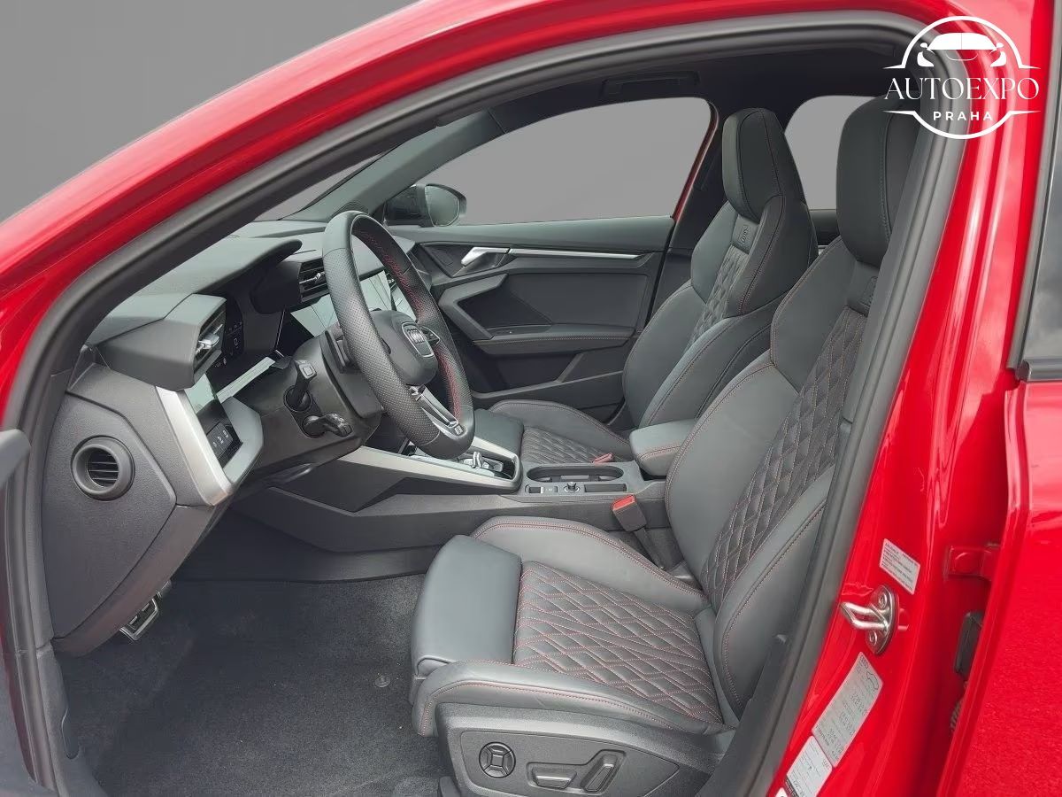 Audi S3, Sportback 2.0 TFSI - fotka 5