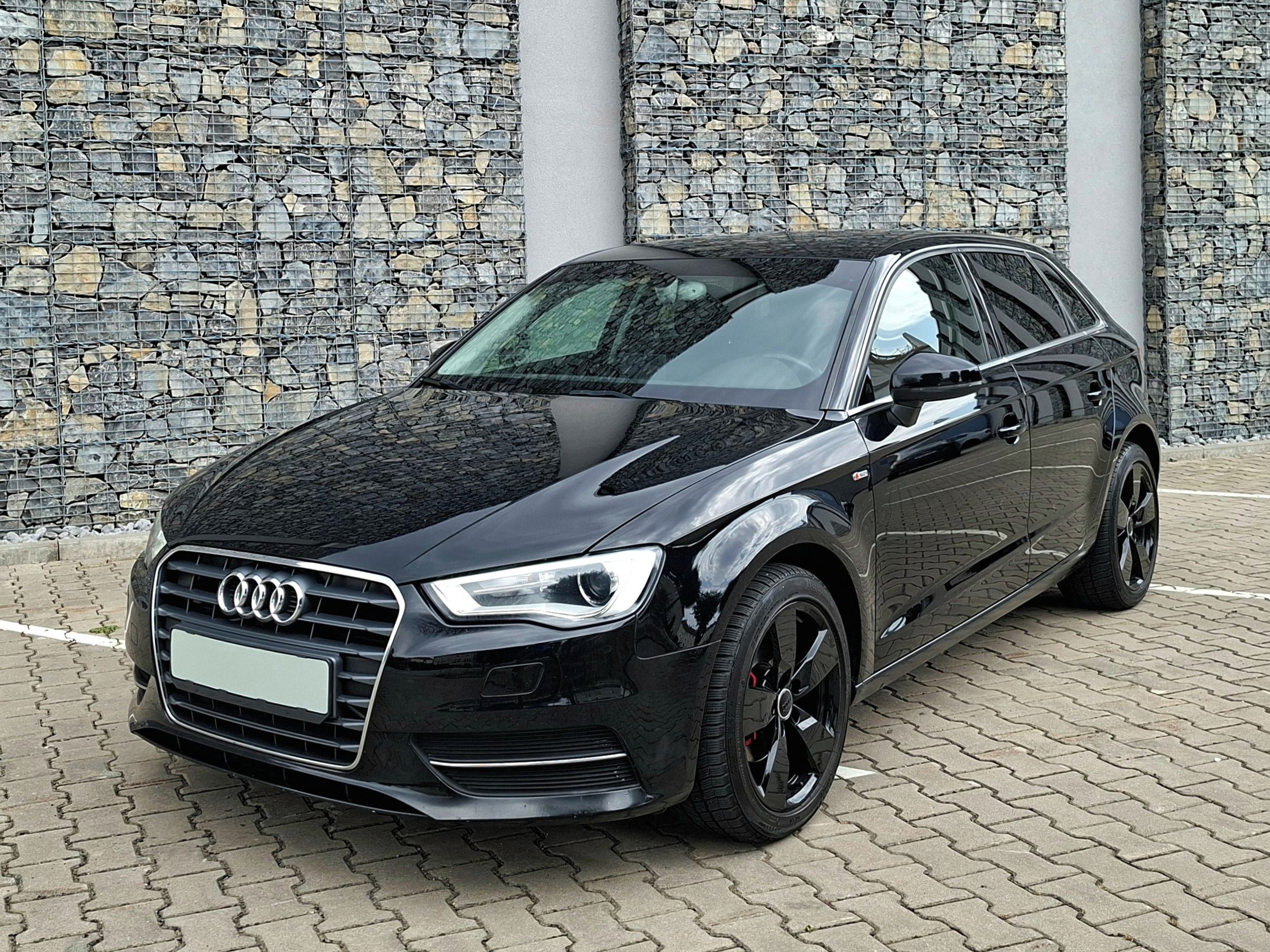 Audi A3, 1.6TDI,Bixenon,Led,Kůže,NováTK - fotka 3