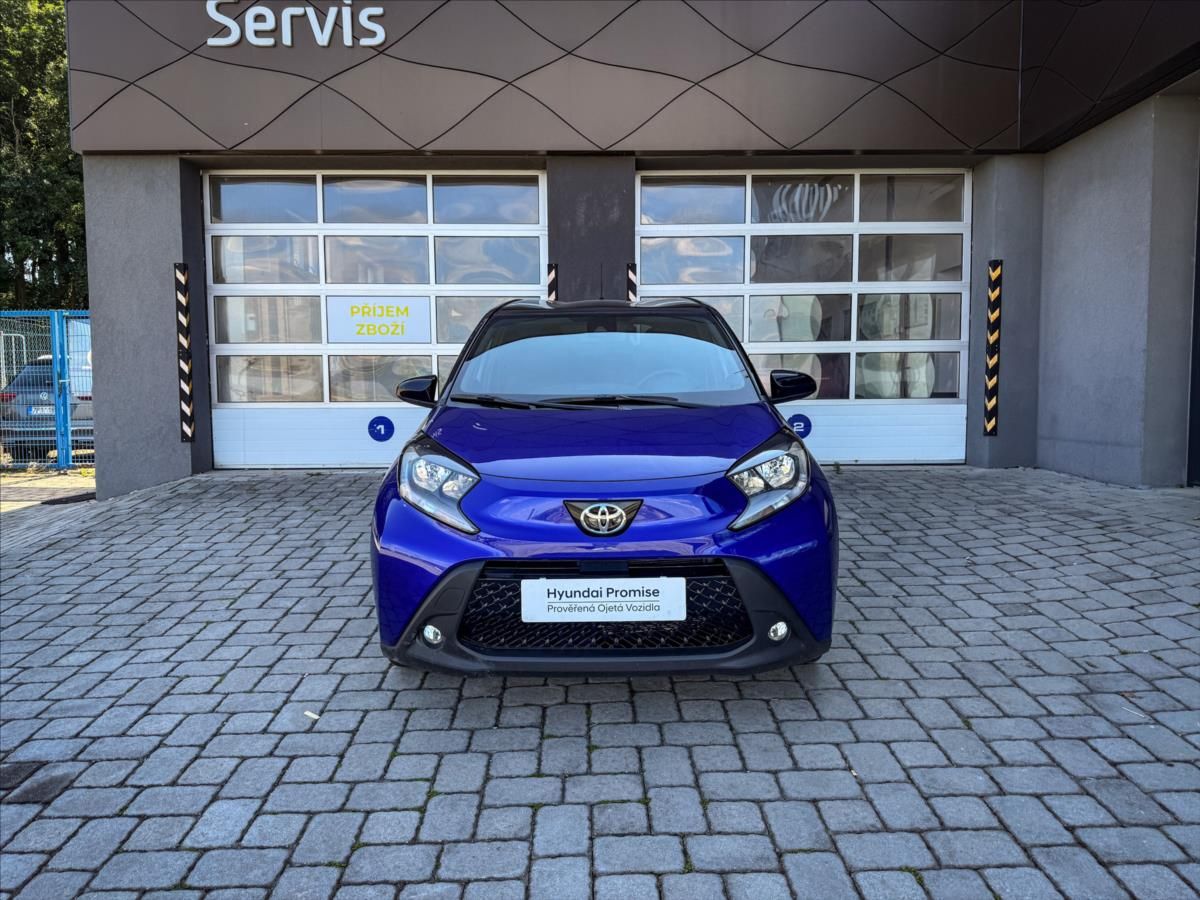 Toyota Aygo, 1,0 X Style - fotka 4