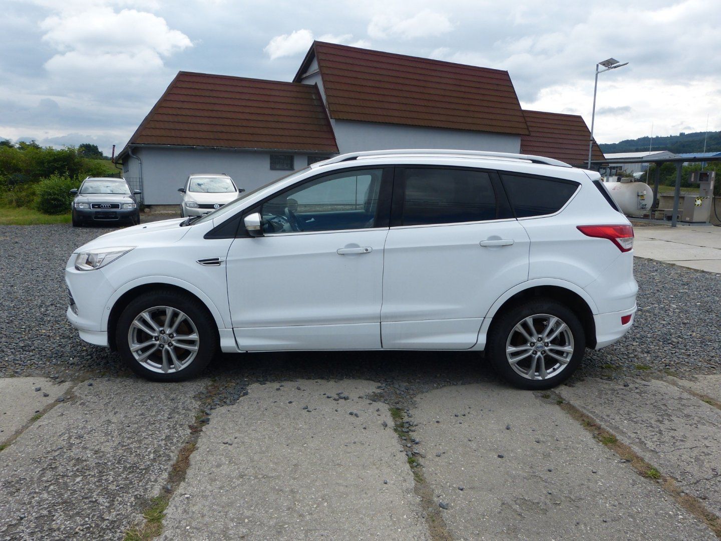 Ford Kuga, 2.0 TDCI - fotka 3