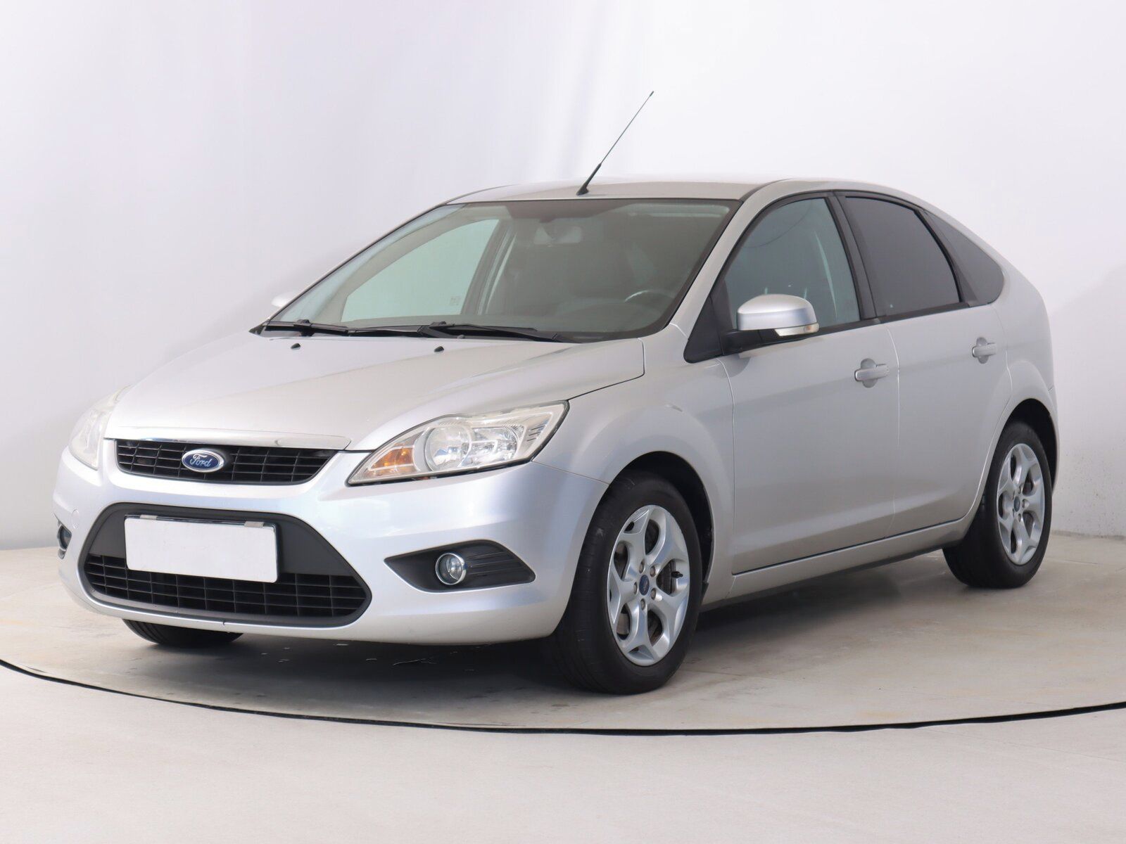 Ford Focus, 1.6 16V, Automatická klima - fotka 2