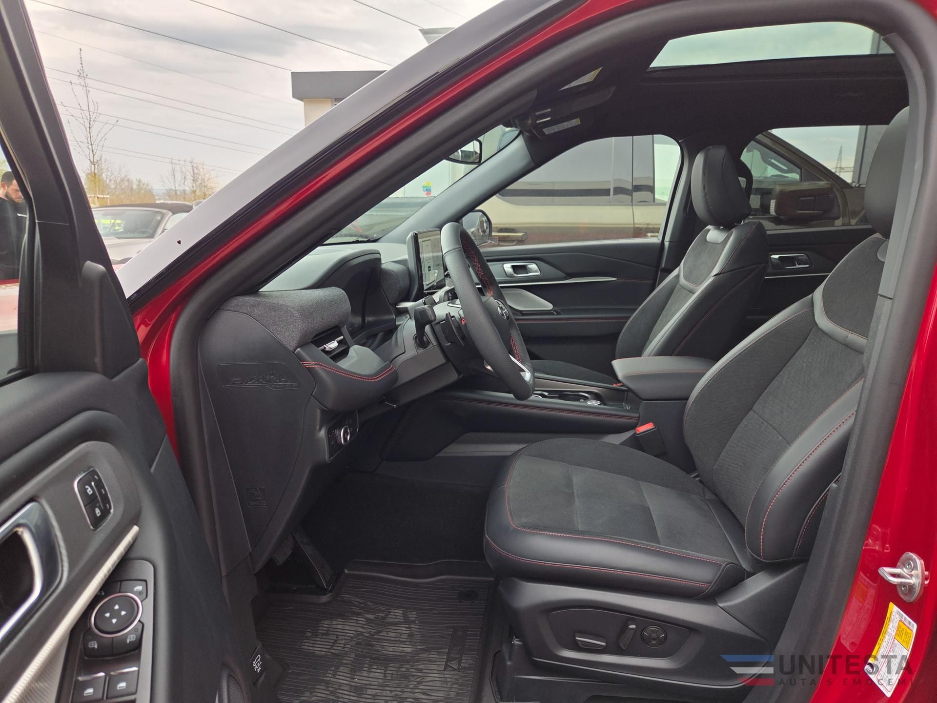Ford Explorer, Explorer ST  400 PS - fotka 6