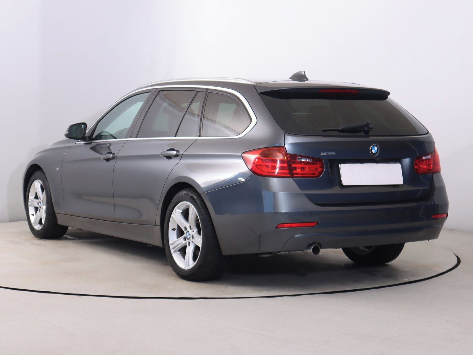 BMW Řada 3, 320 d xDrive, 4X4, Automat - fotka 4