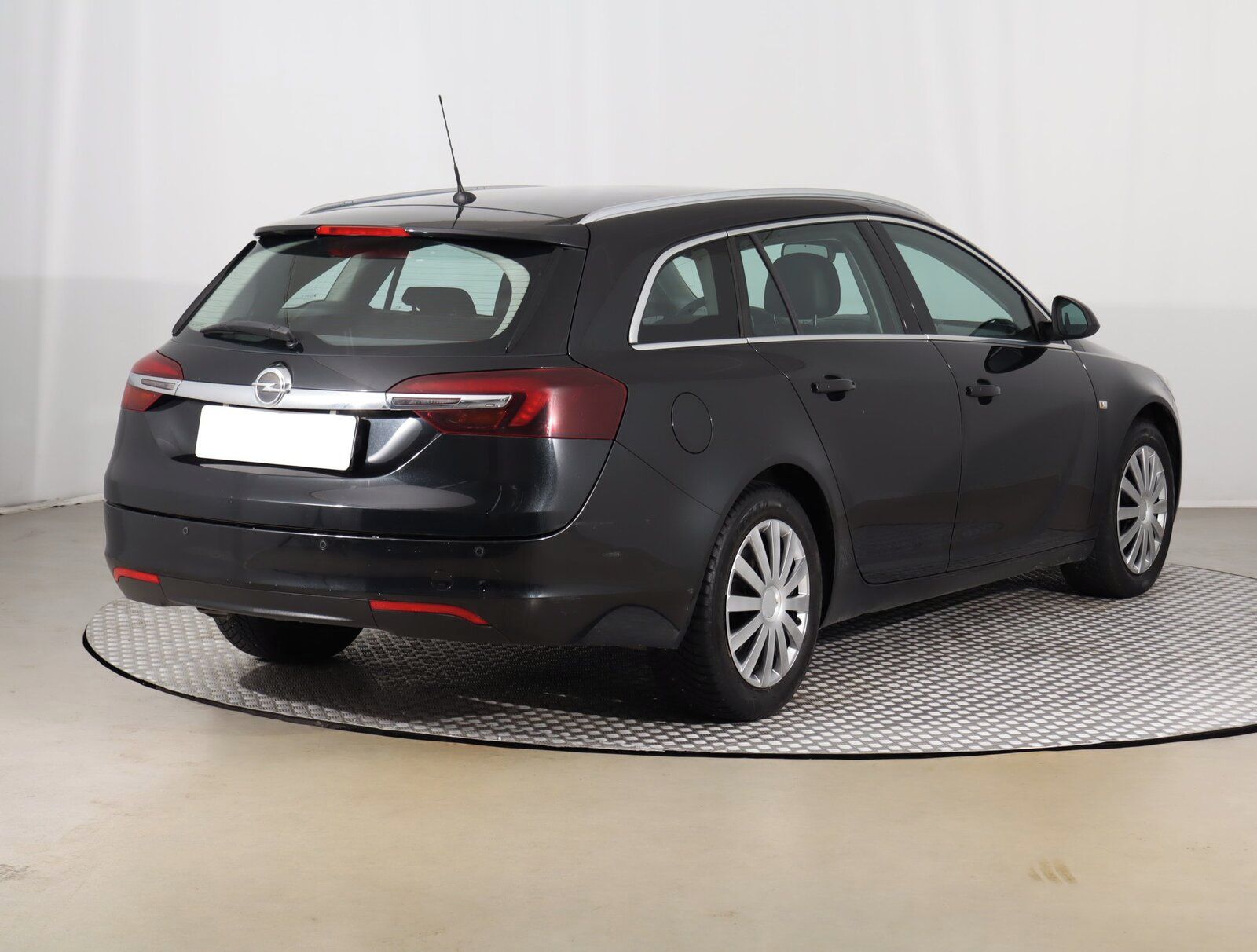 Opel Insignia, 2.0 CDTI, Xenony - fotka 5