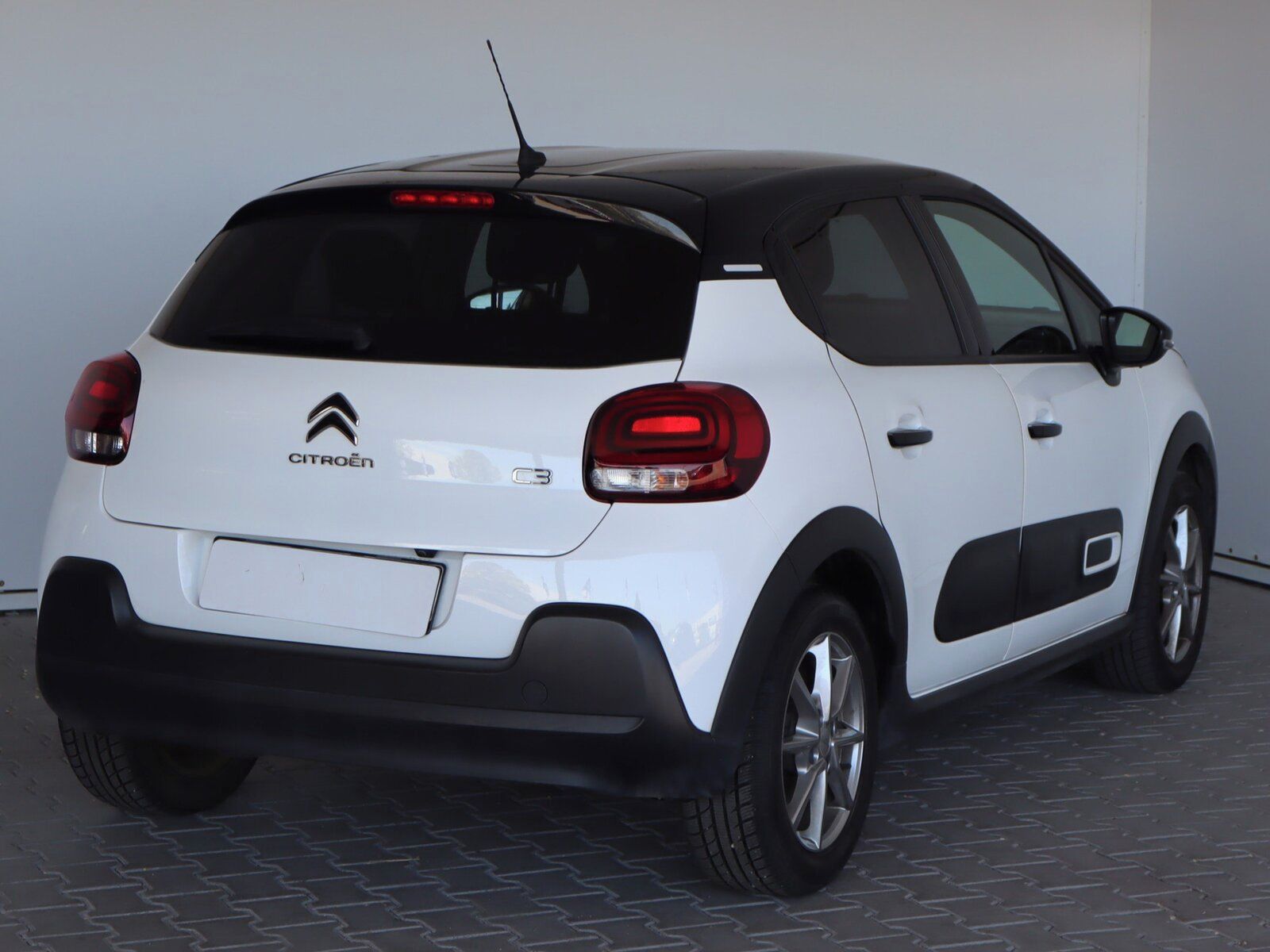 Citroën C3, 1.2 PureTech, Automat - fotka 5