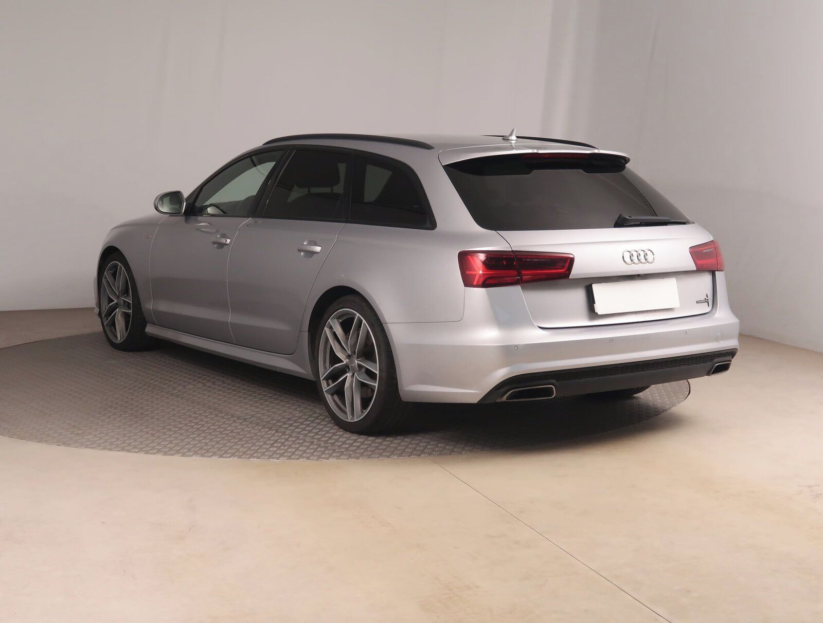 Audi A6, 3.0 TDI, S line, 4X4, Automat - fotka 4