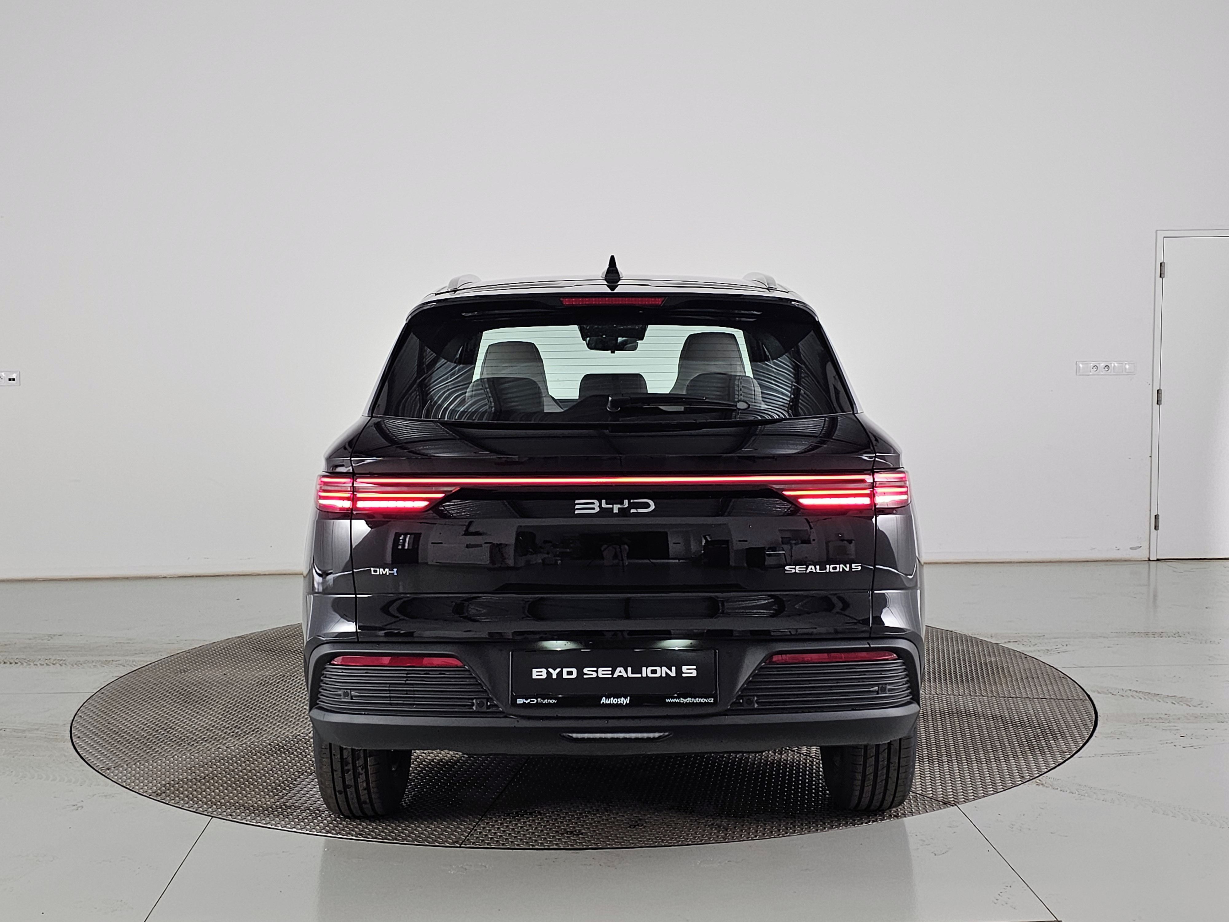 BYD, Sealion 5 DM-i 212k Design - fotka 4