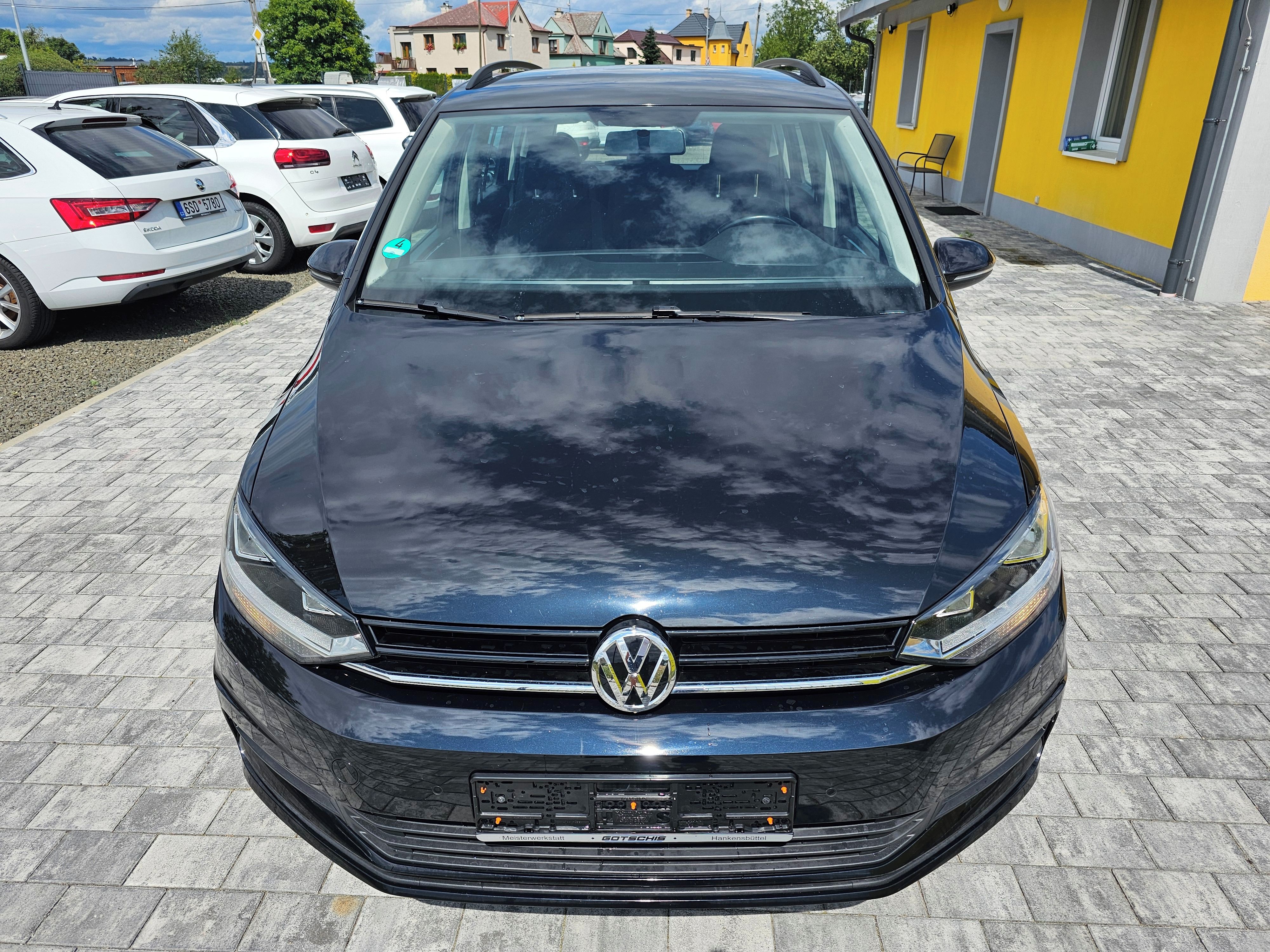 Volkswagen Touran, 1.2 TSI 81kw, 2016, Tažné zař. - fotka 2