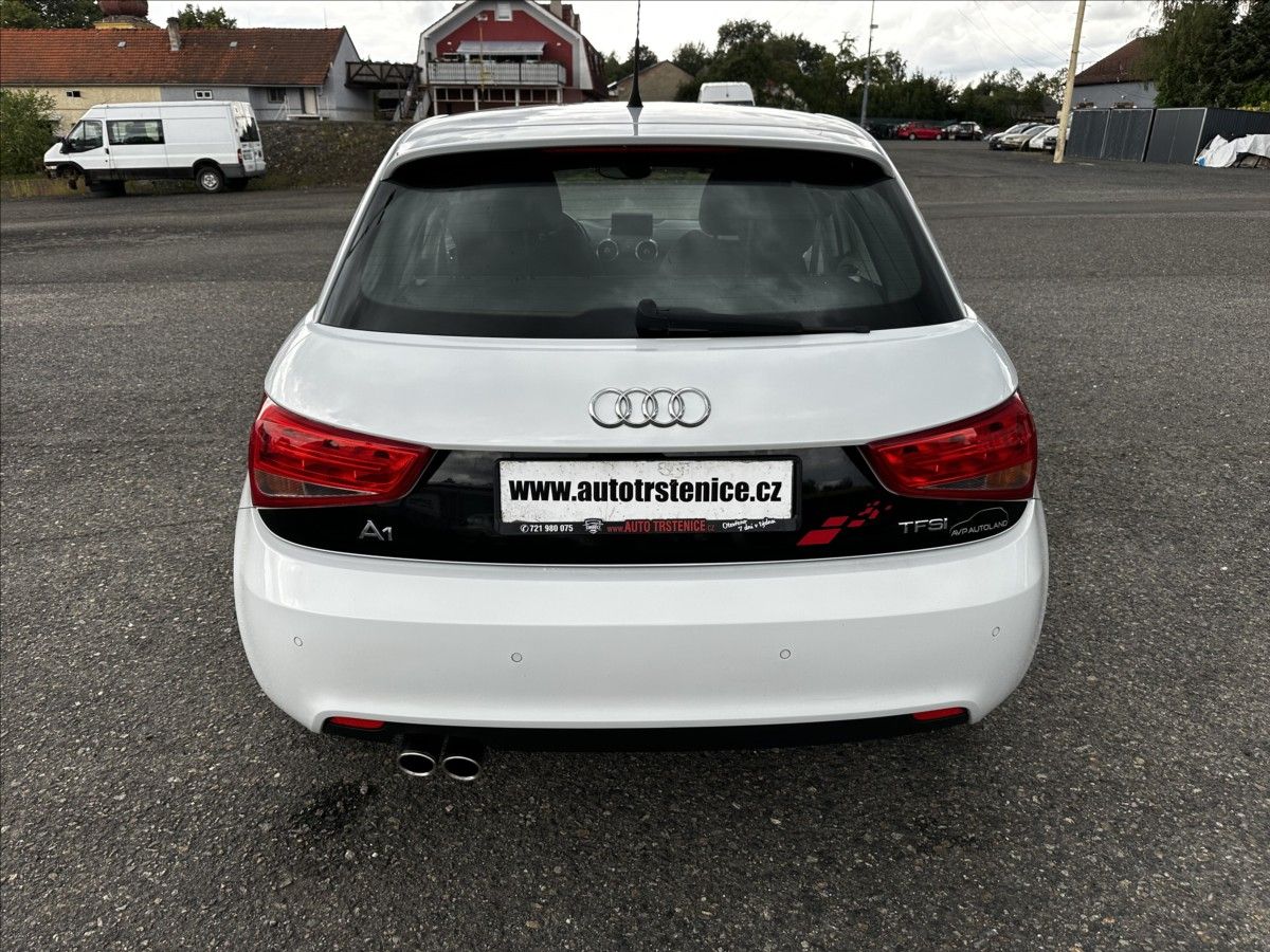 Audi A1, 1,4 TFSI-90kW-  Sportback - fotka 4