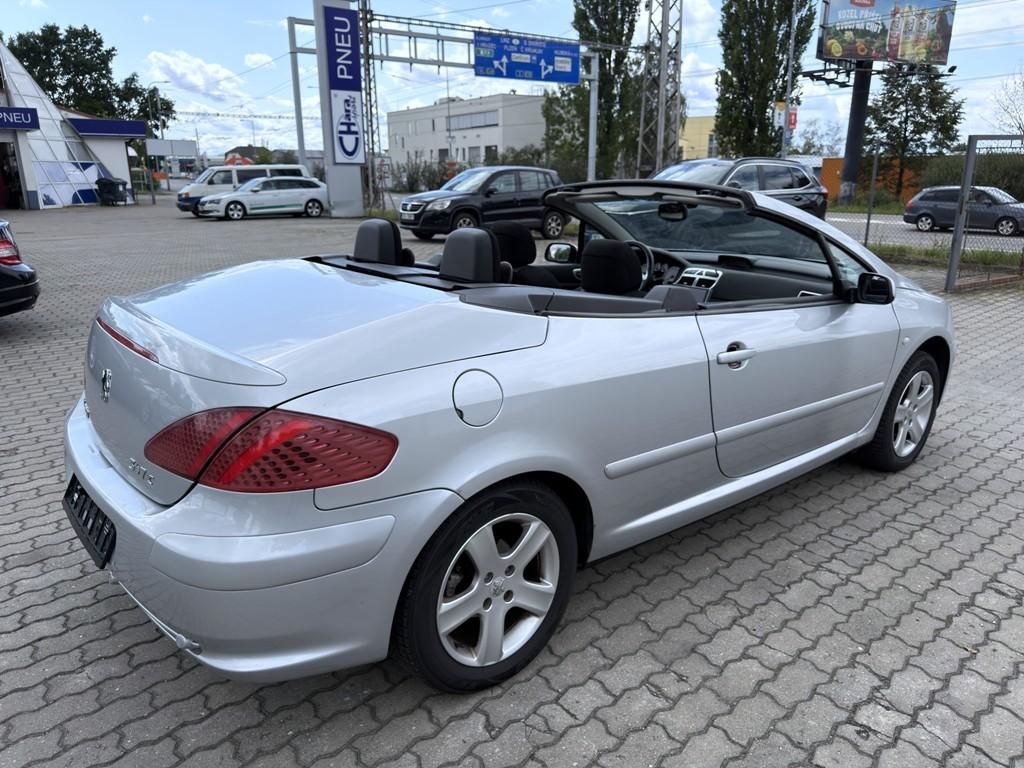 Peugeot 307, CC 1.6i 80 kW digi. klima - fotka 5