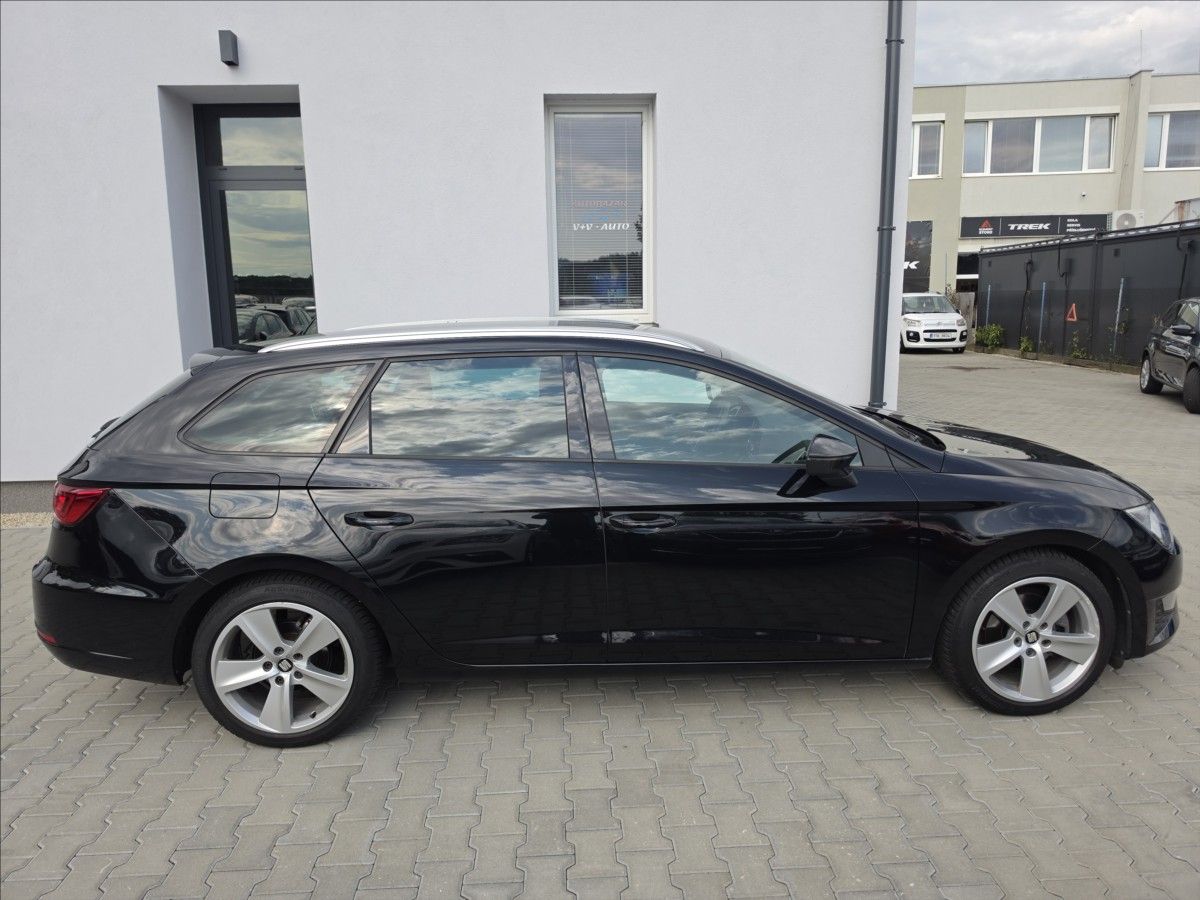 Seat Leon, 1,4 TSi 110KW ST FR+ KŮŽE NAVI - fotka 5